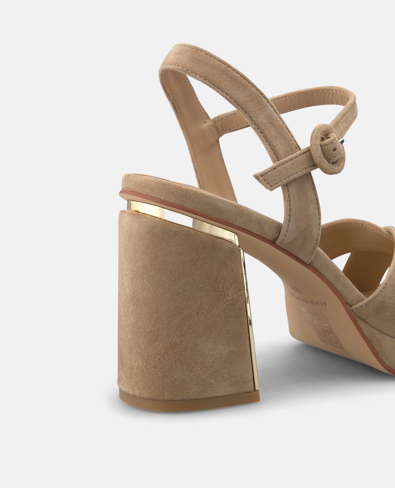 SANDALIA TIRA CRUZADA