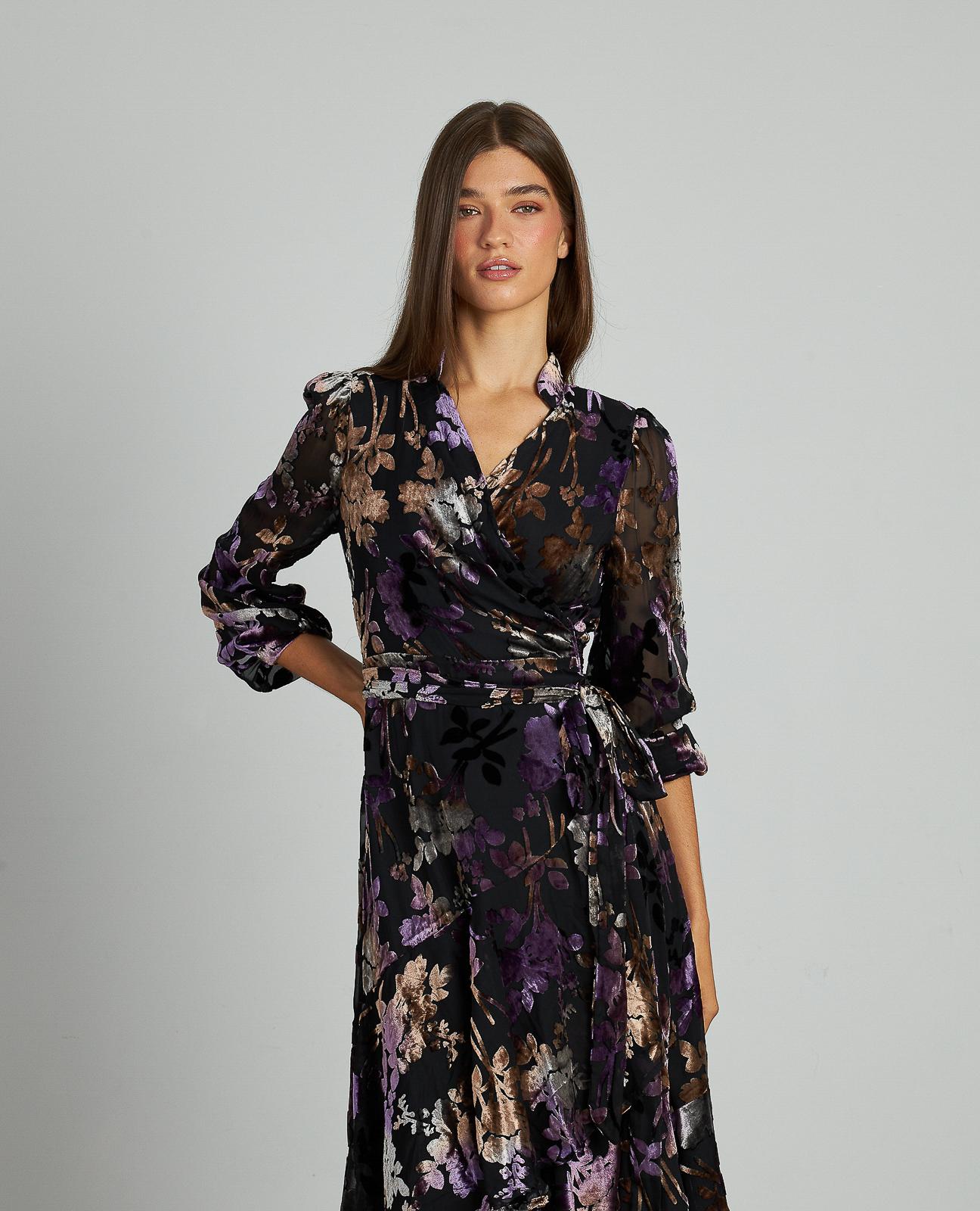 VESTIDO FLORES TERCIOPELO