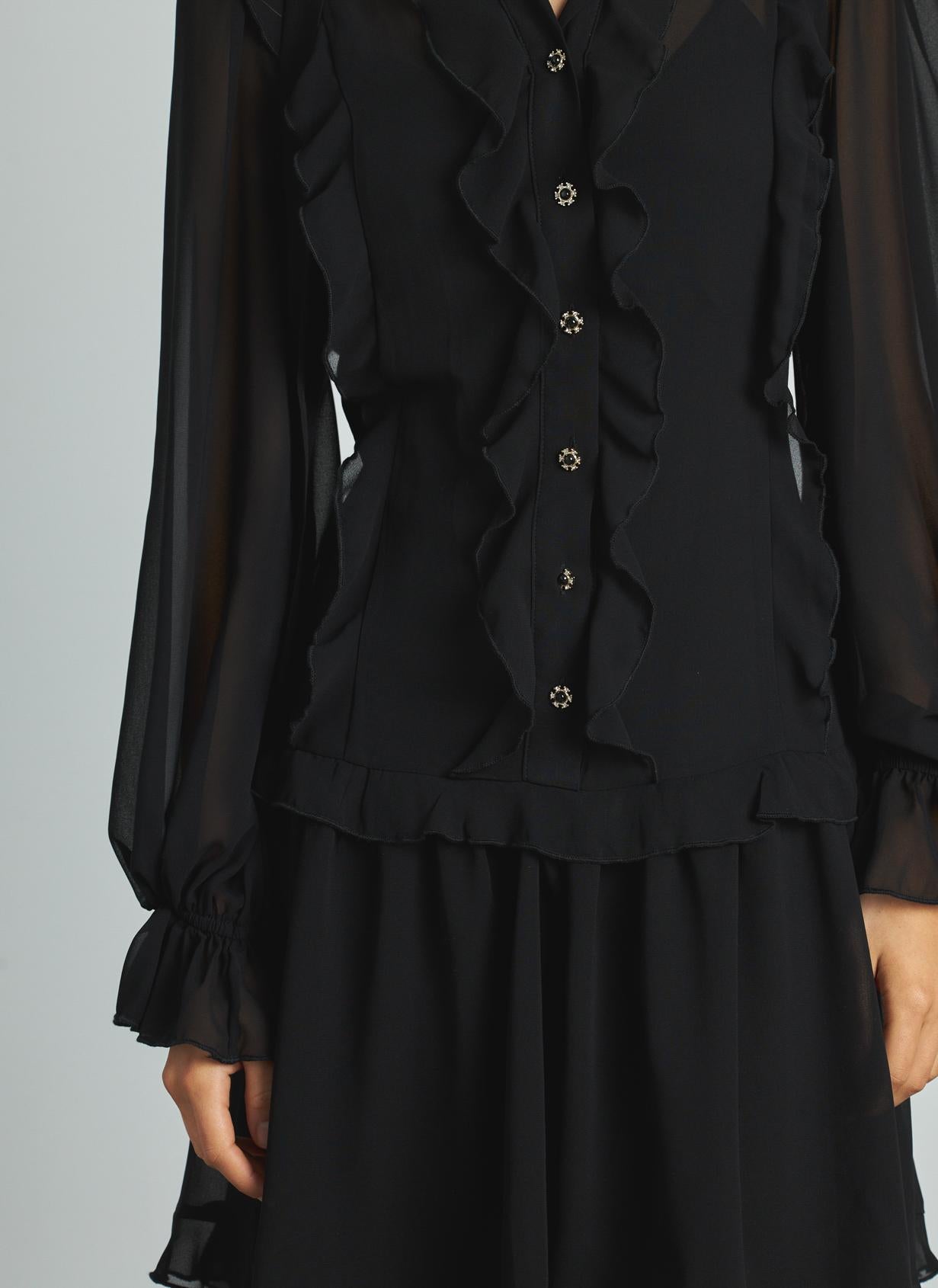 VESTIDO CORTO VOLANTES