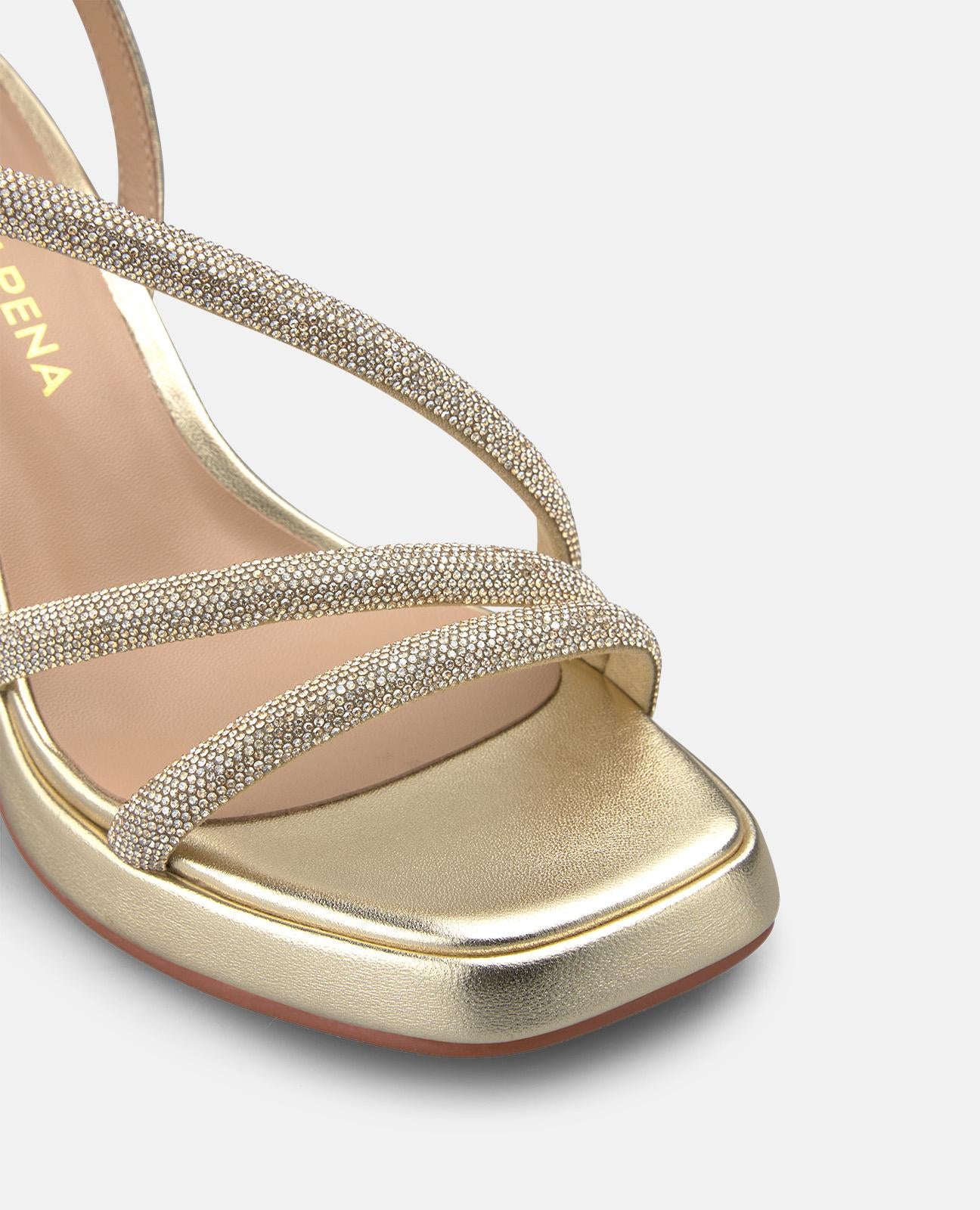 SANDALIA TIRAS METALIZADAS