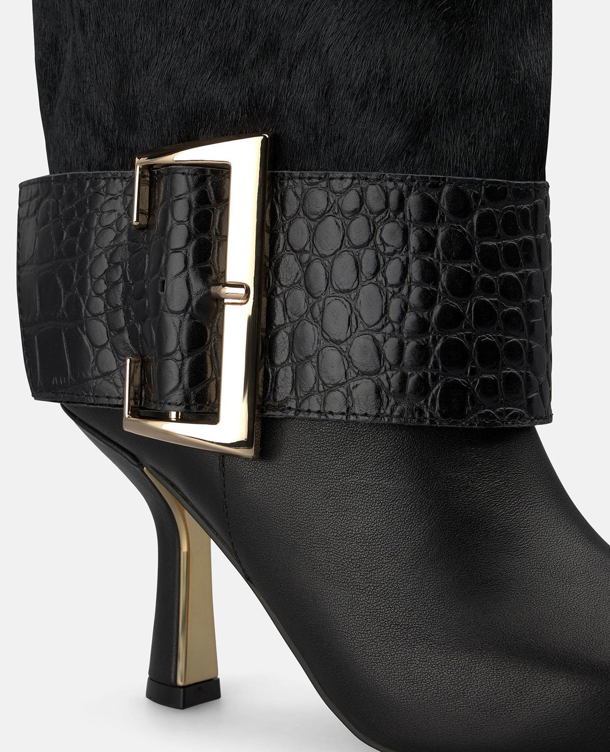 LEATHER BOOTS WITH HEELS