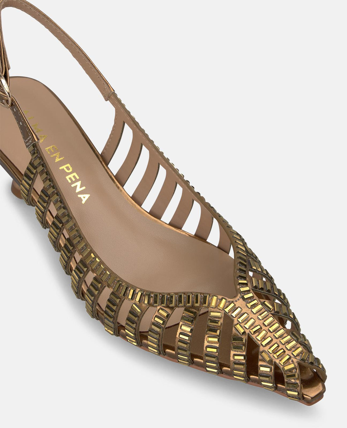 KITTEN HEEL SLIP-ON SHOE