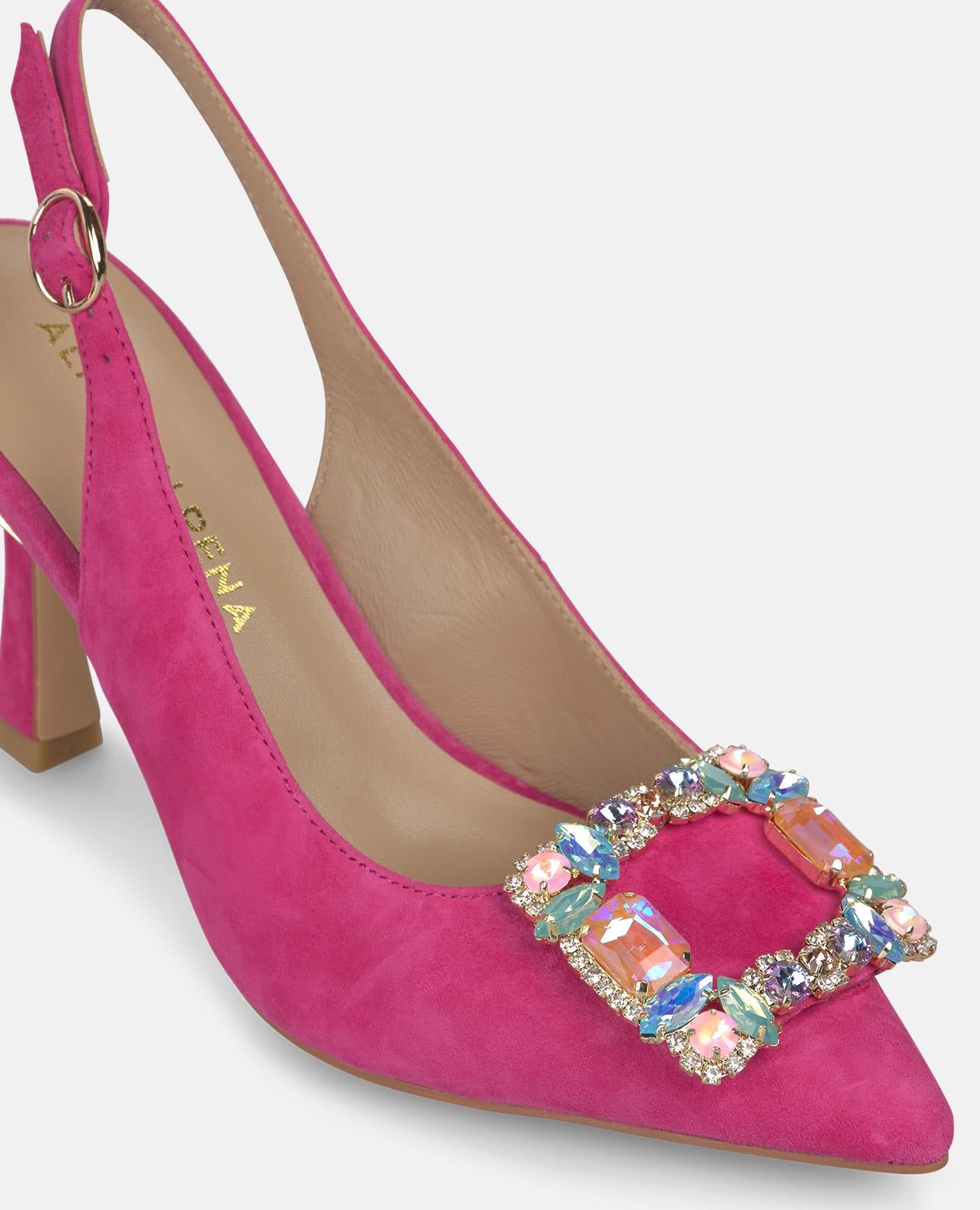 FLAT HEELED SHOE WITH MULTICOLORED STONE BUCKLE