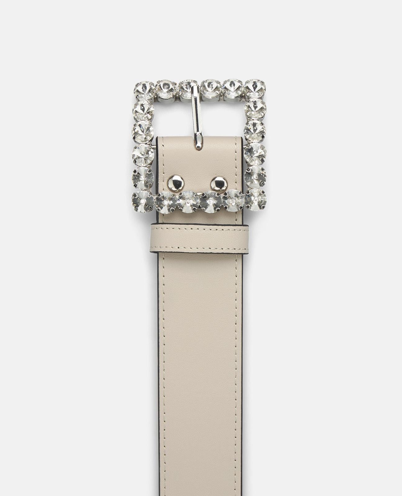 GÜRTEL MIT PERLENSCHNALLE