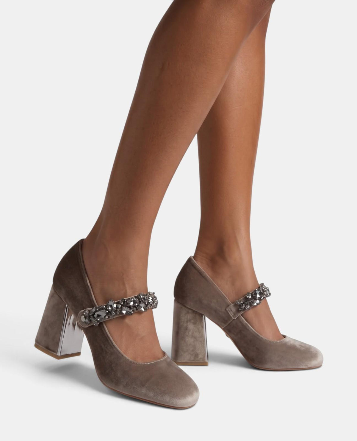 SCARPE DA SERA IN VELLUTO CON FIBBIA