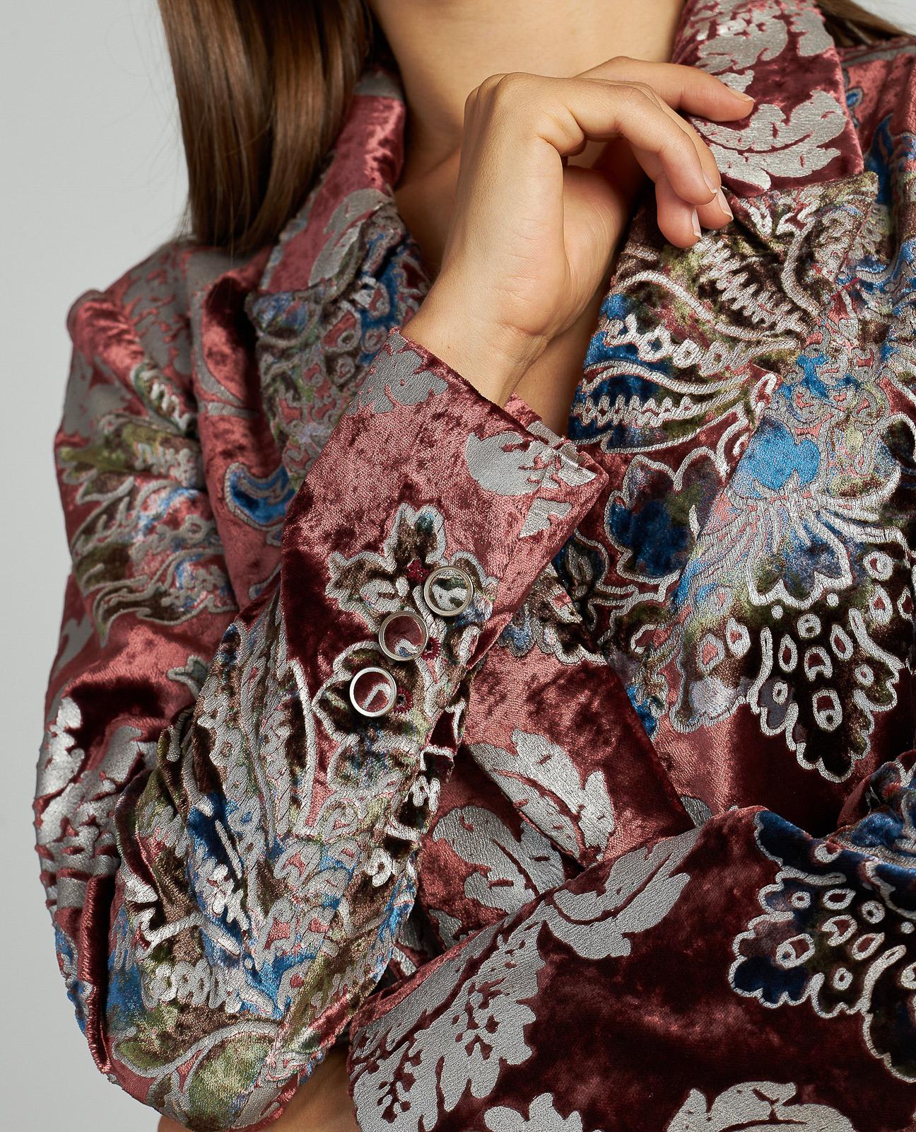 BLAZER DETALLES TERCIOPELO