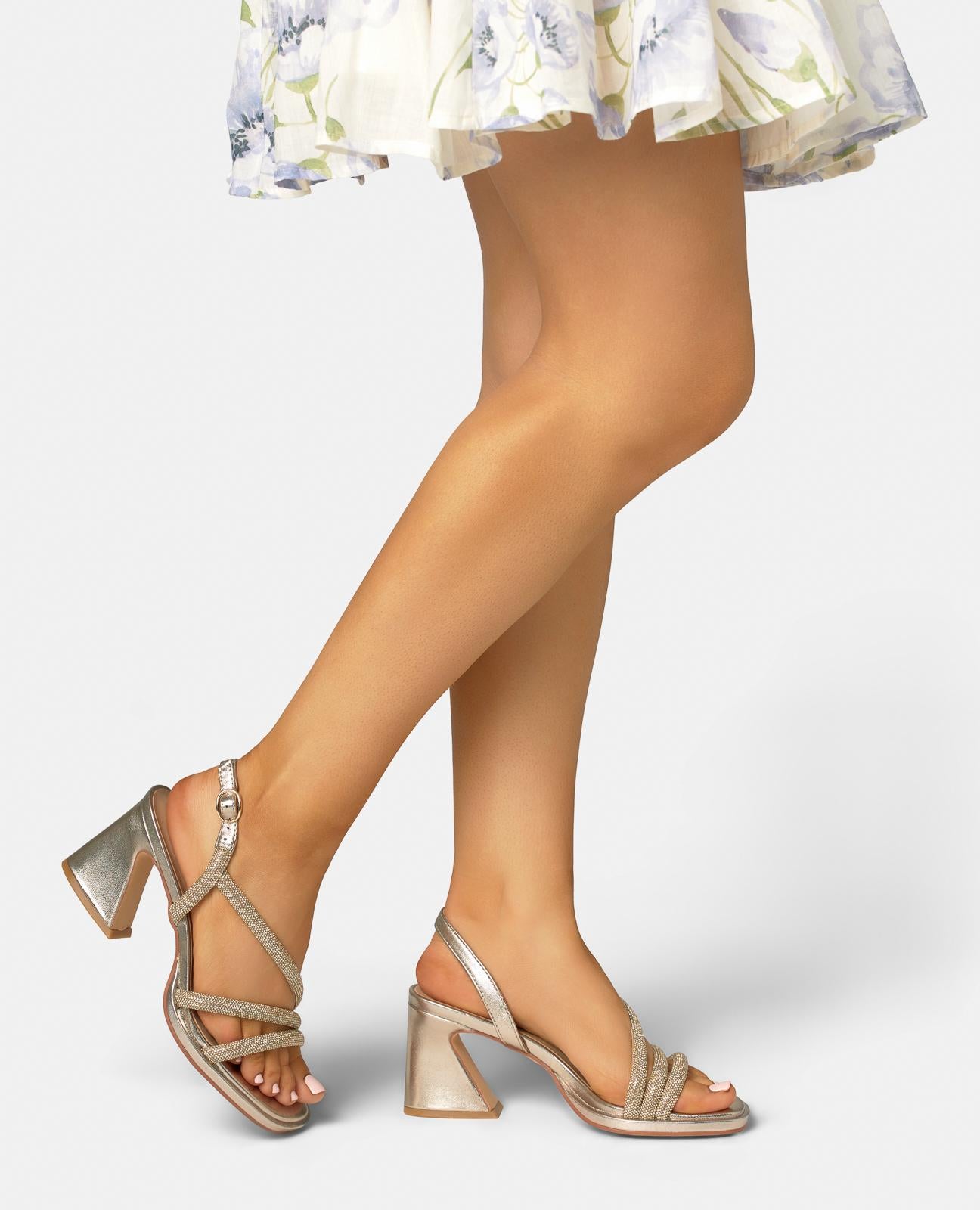 SANDALIA TUBULAR METALICA