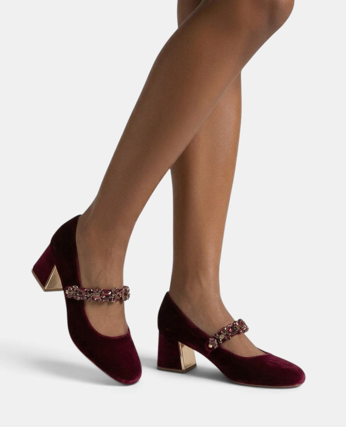 ZAPATO SALÓN DE TERCIOPELO CON HEBILLA