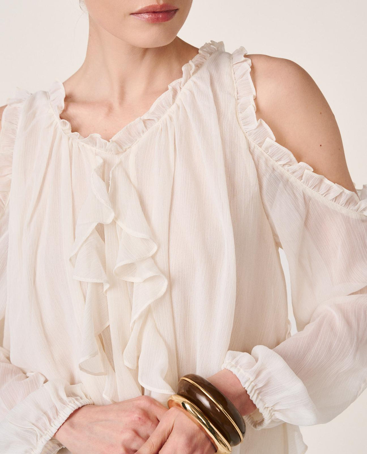 BLUSA CON SPALLE SCOPERTE