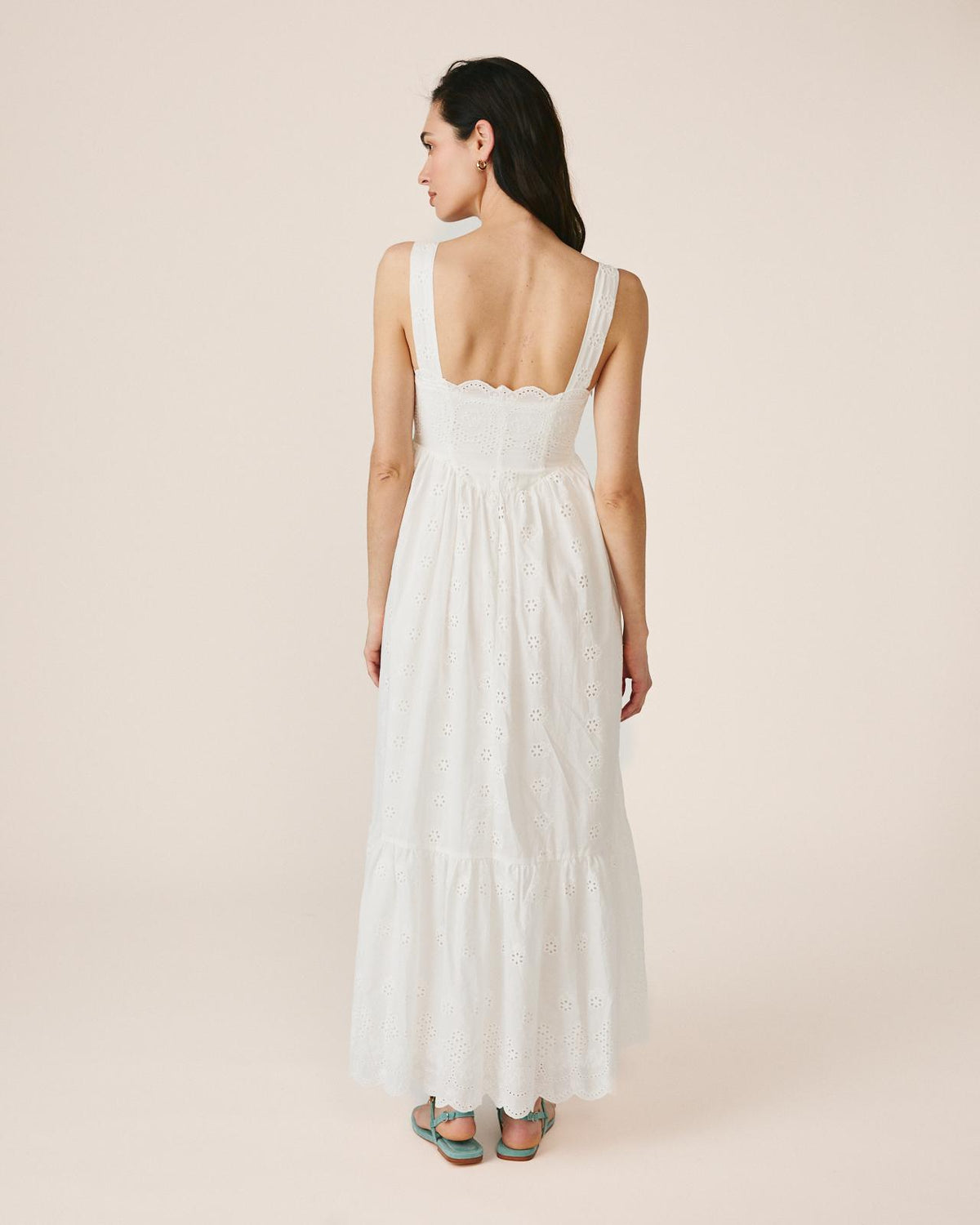 VESTIDO BORDADO INGLÉS