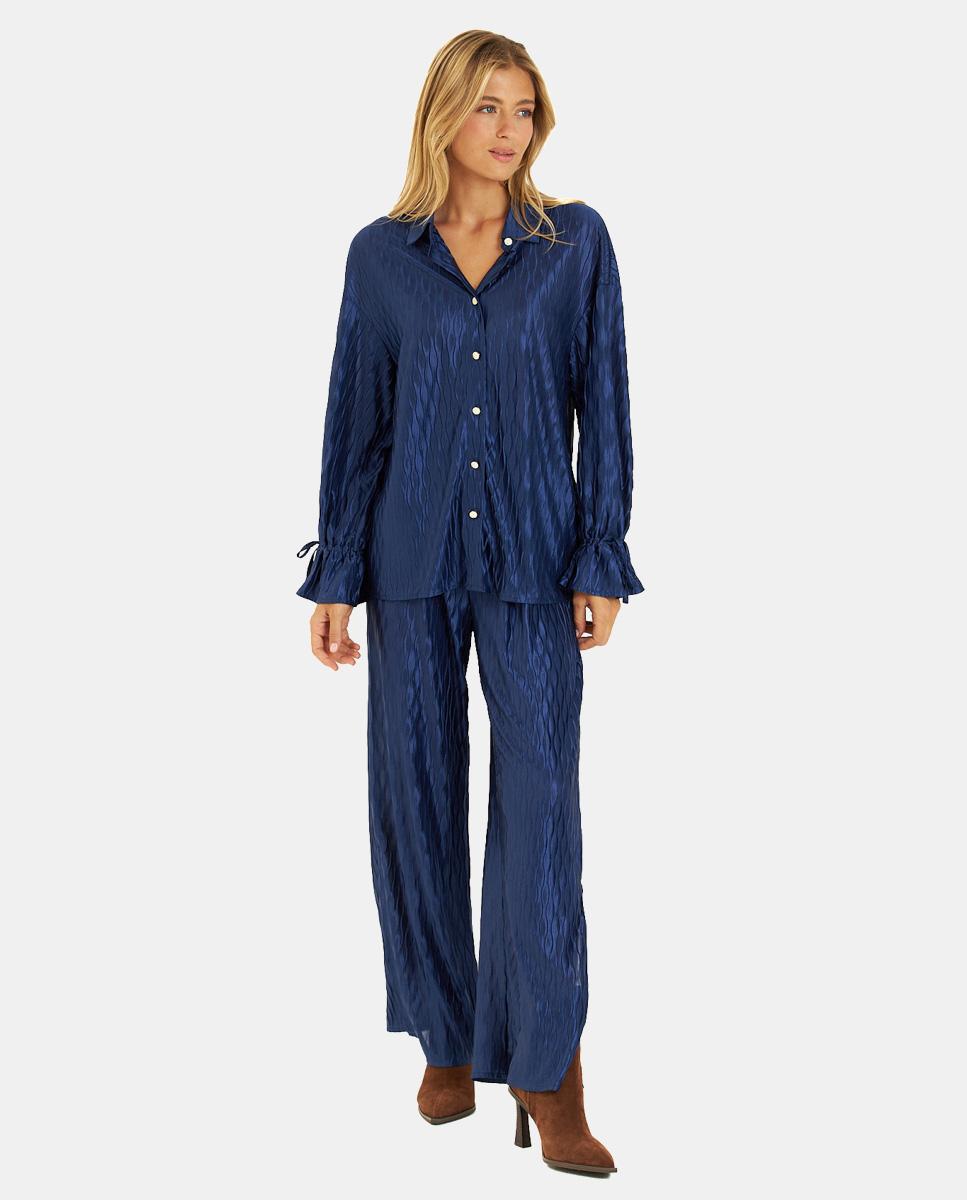 CALÇAS FLUIDAS TEXTURADAS