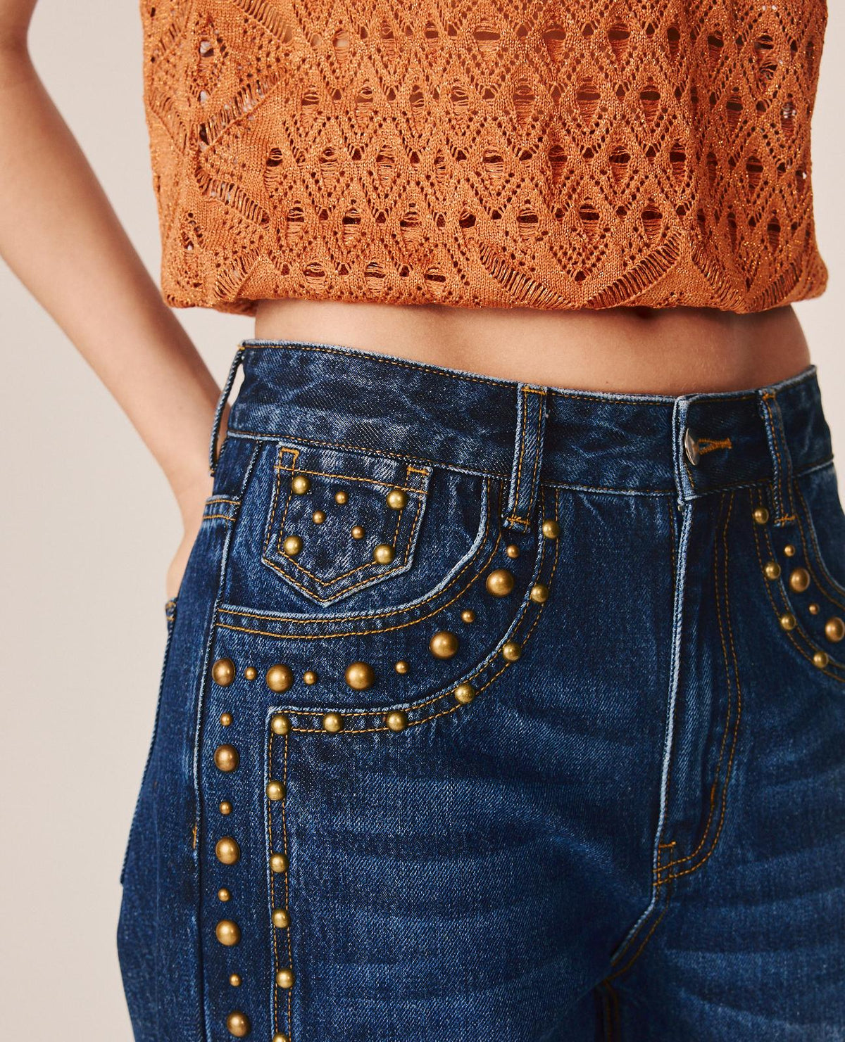 METALLIC STUD JEANS