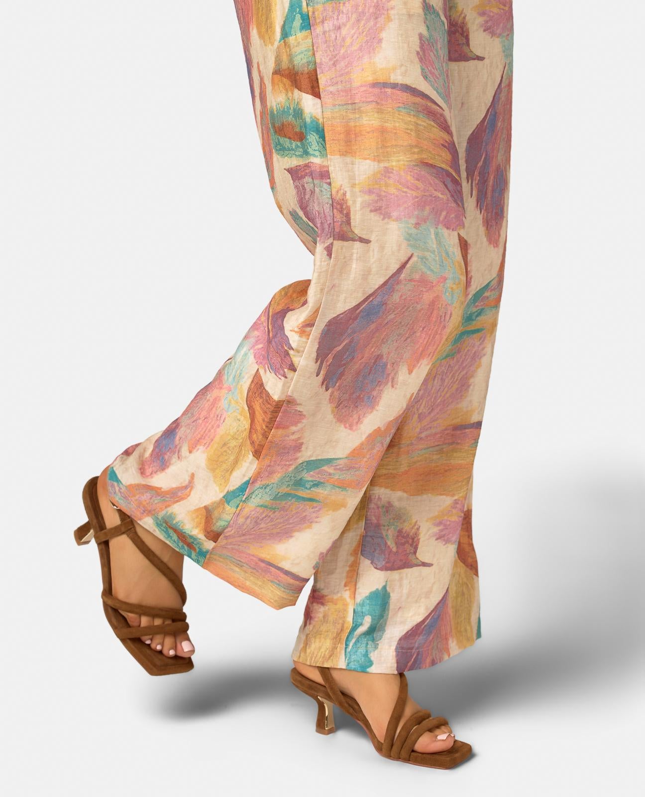 SANDALIA DE ESTRUCTURA CRUZADA