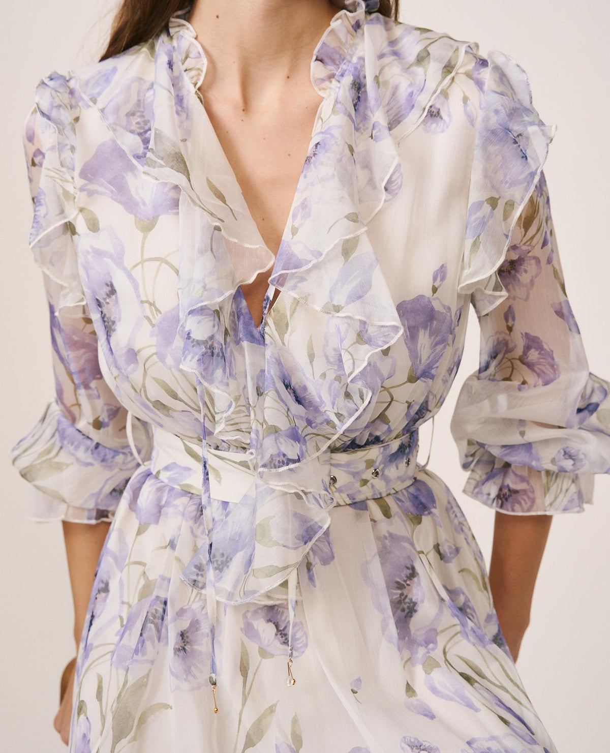 VESTIDO MIDI VOLANTES