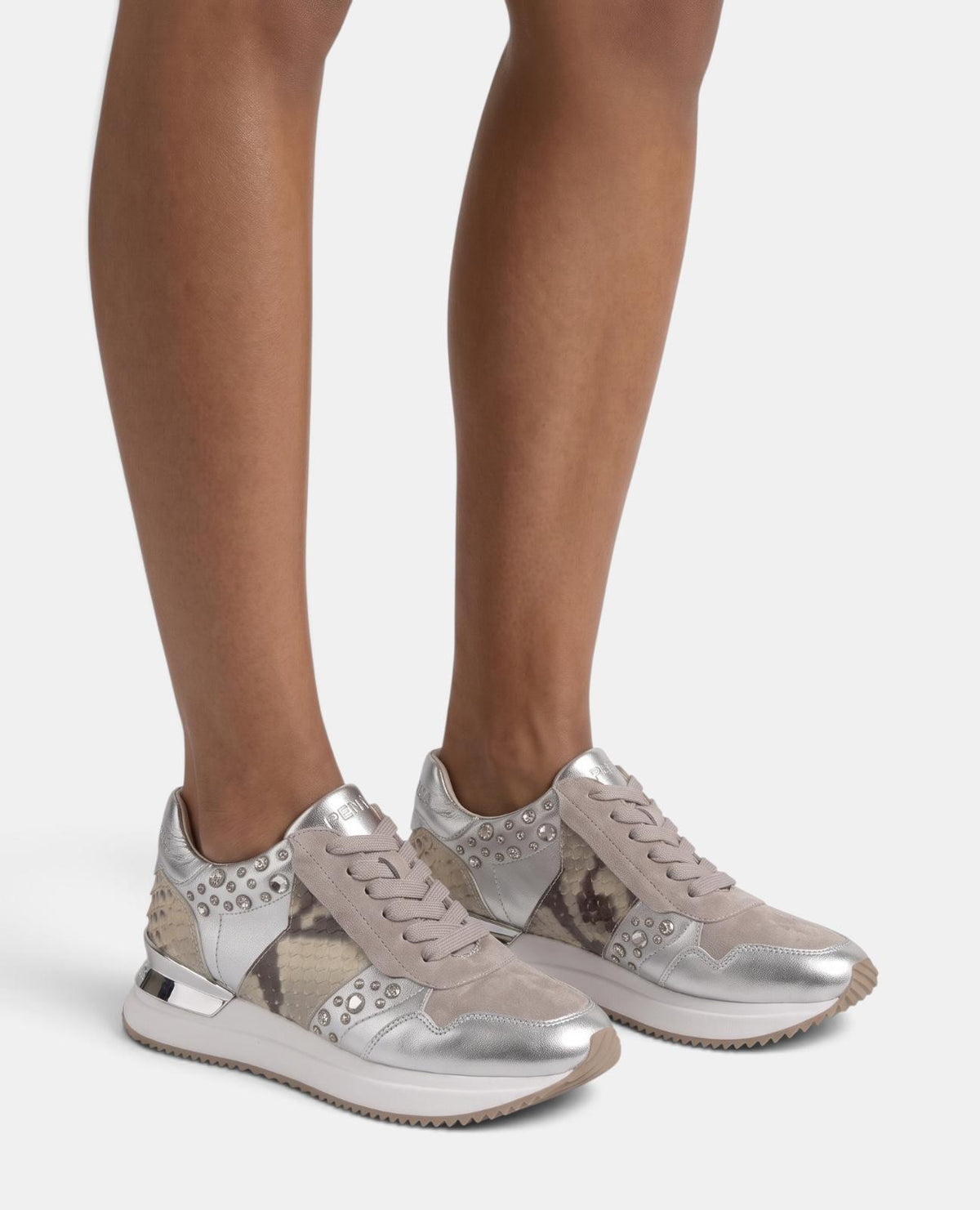SCARPINA SPORTIVA IN PELLE METALLIZZATA CON STRASS