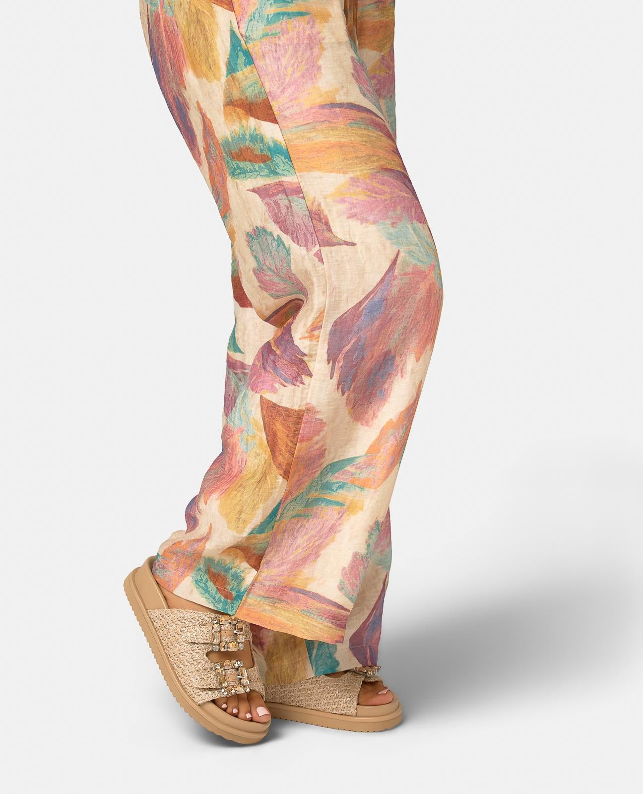 SANDALIA PLATAFORMA CON HEBILLAS DE PEDRERIA