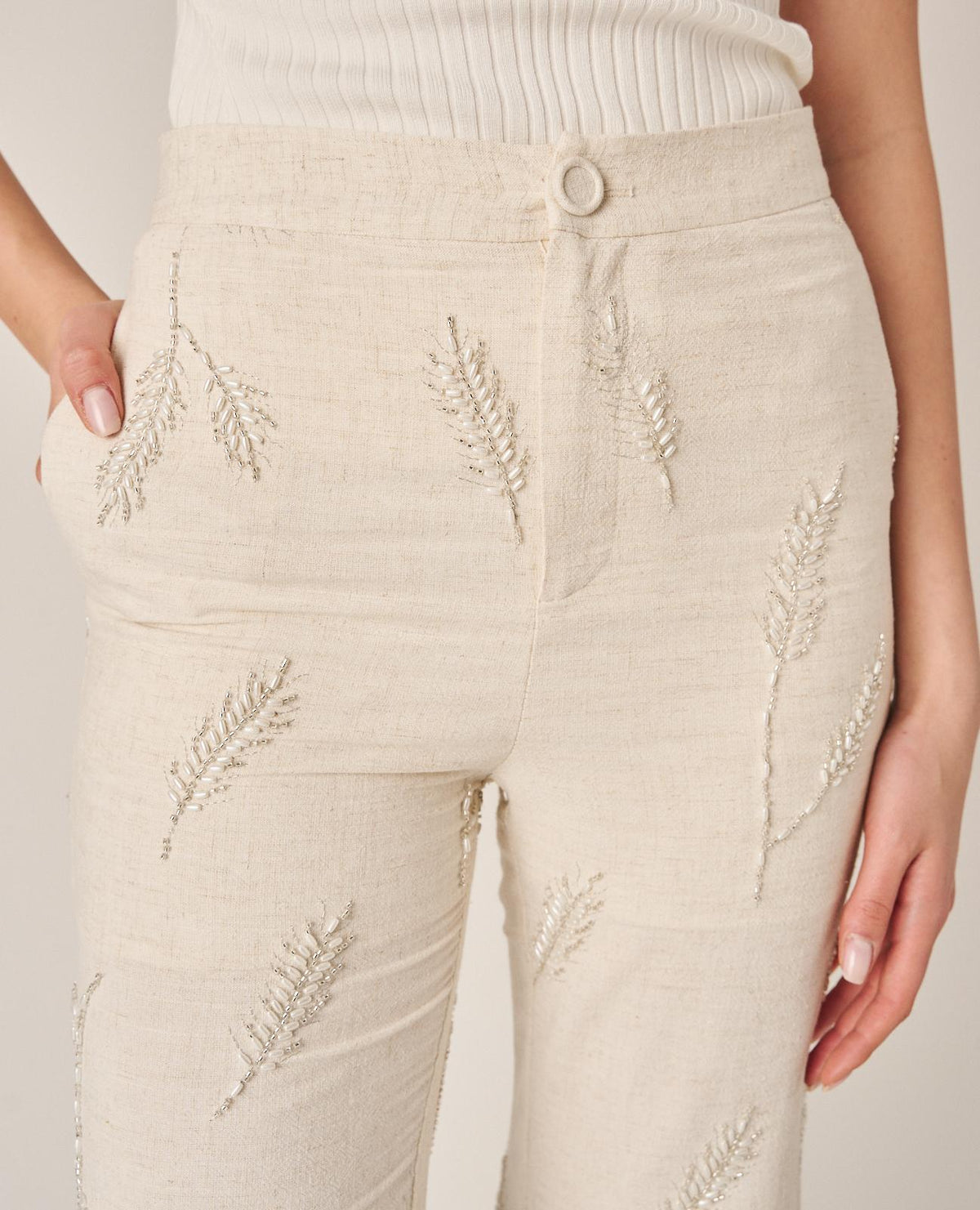 EMBROIDERED FLARED TROUSERS