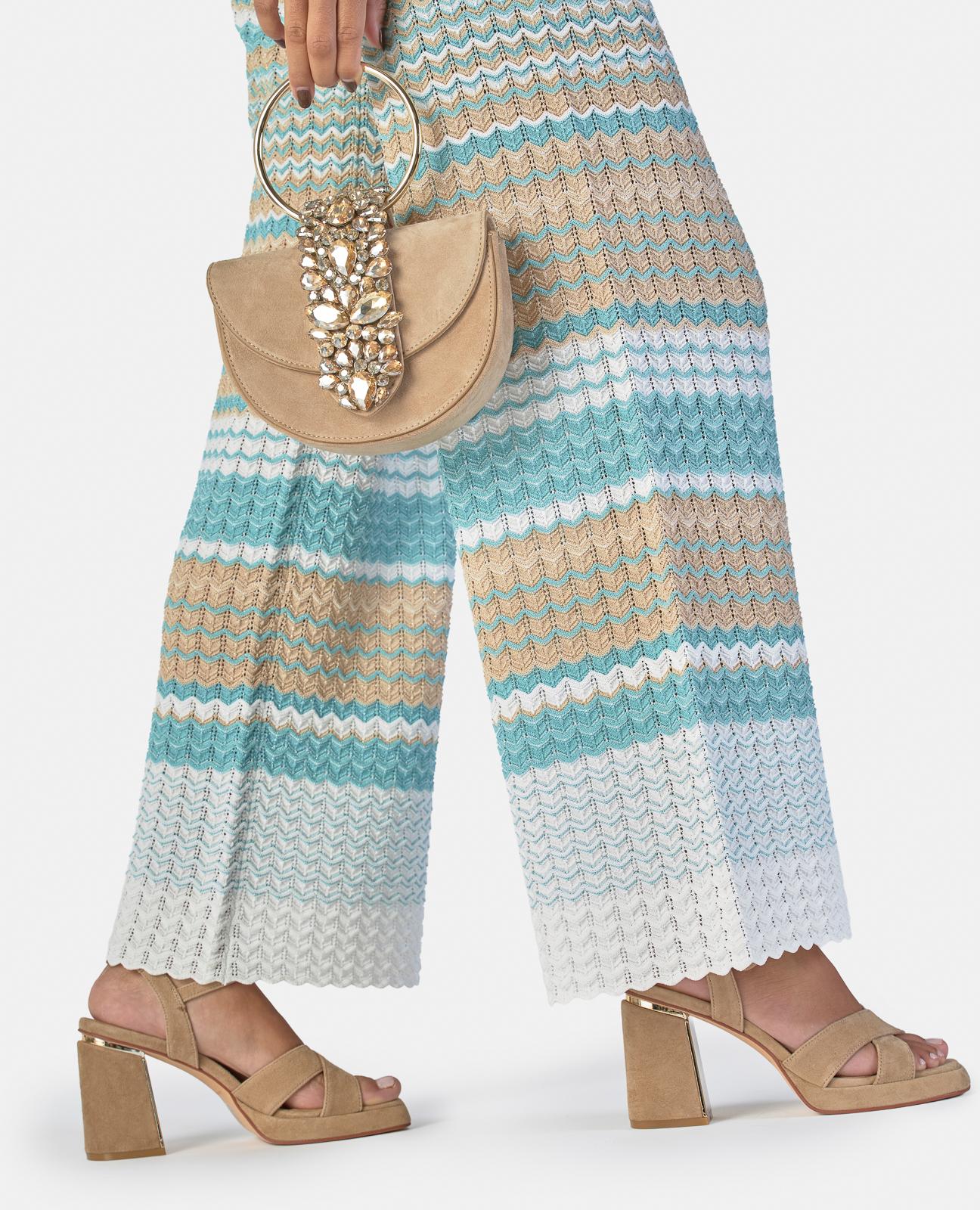 SANDALIA TIRA CRUZADA