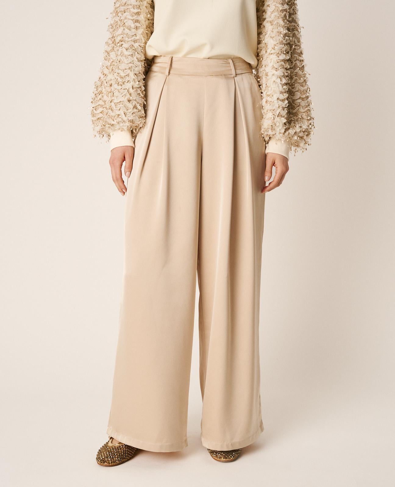 PANTALONI A PINZA ELASTICIZZATI