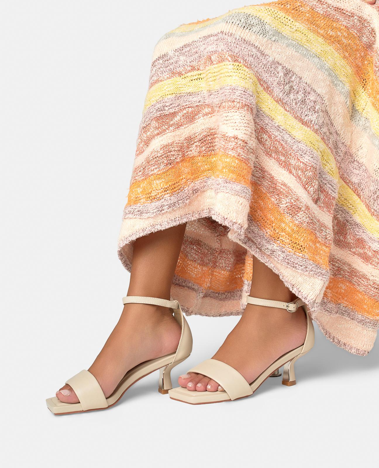 NAPA SANDAL WITH FRONT STRAP