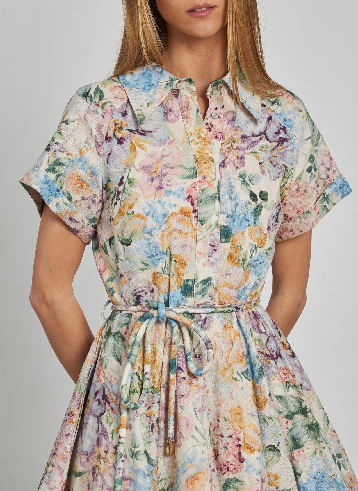 VESTIDO ESTAMPADO VOLANTES
