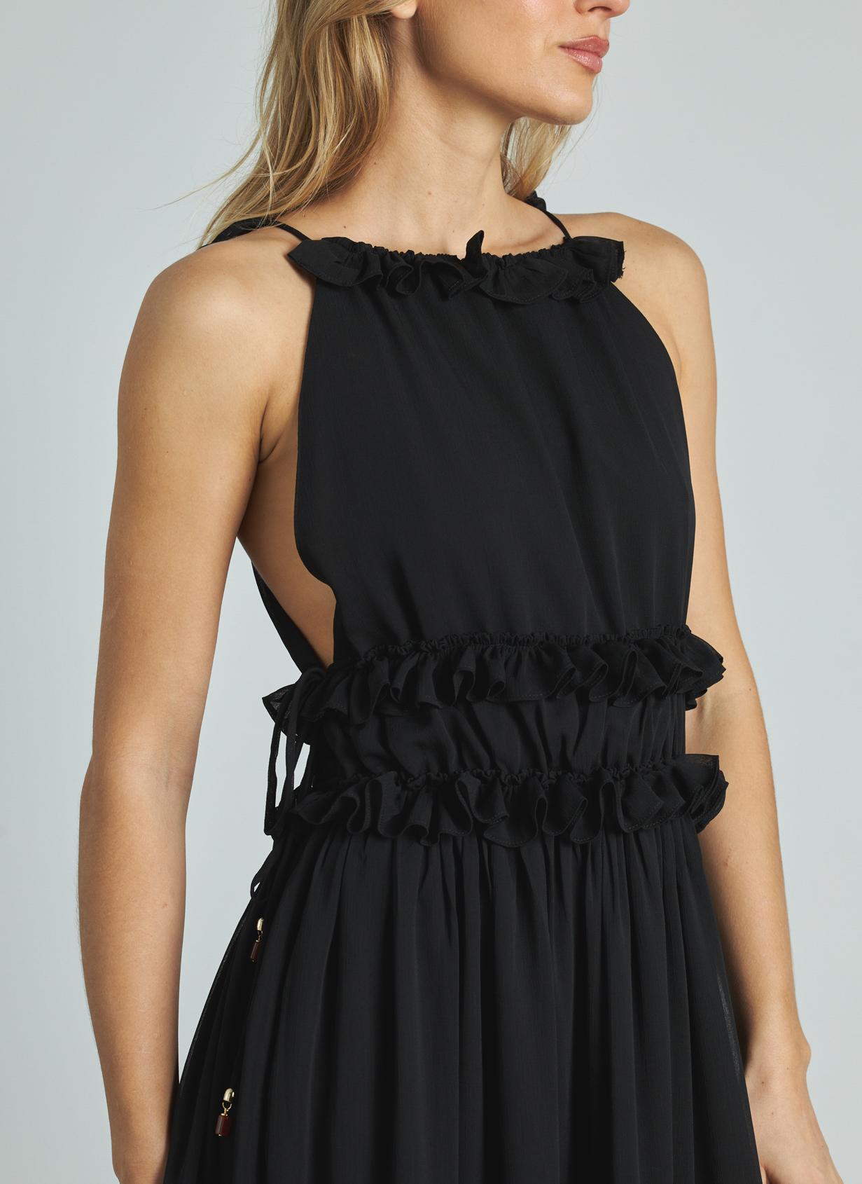 VESTIDO MIDI COM DECOTE HALTERE