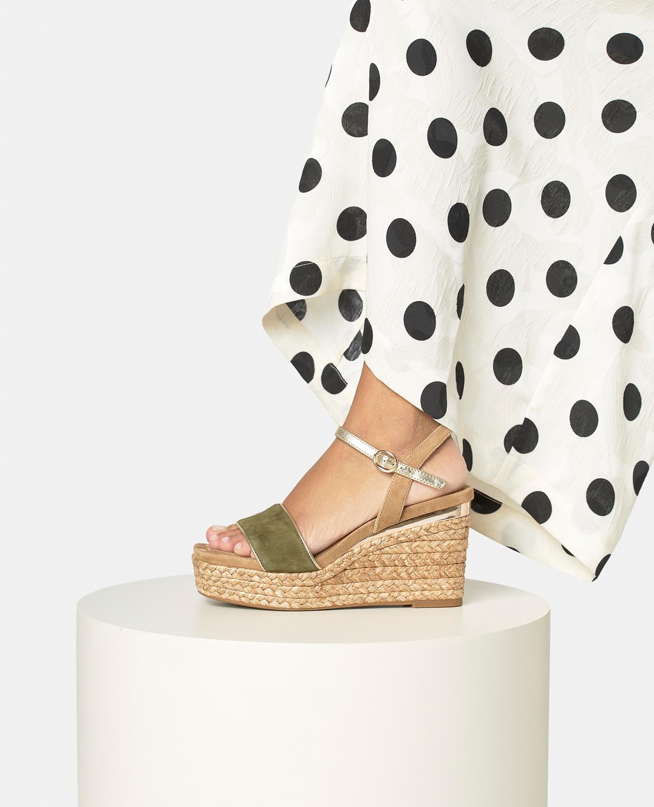 SINGLE STRAP ESPARTO WEDGE SANDAL