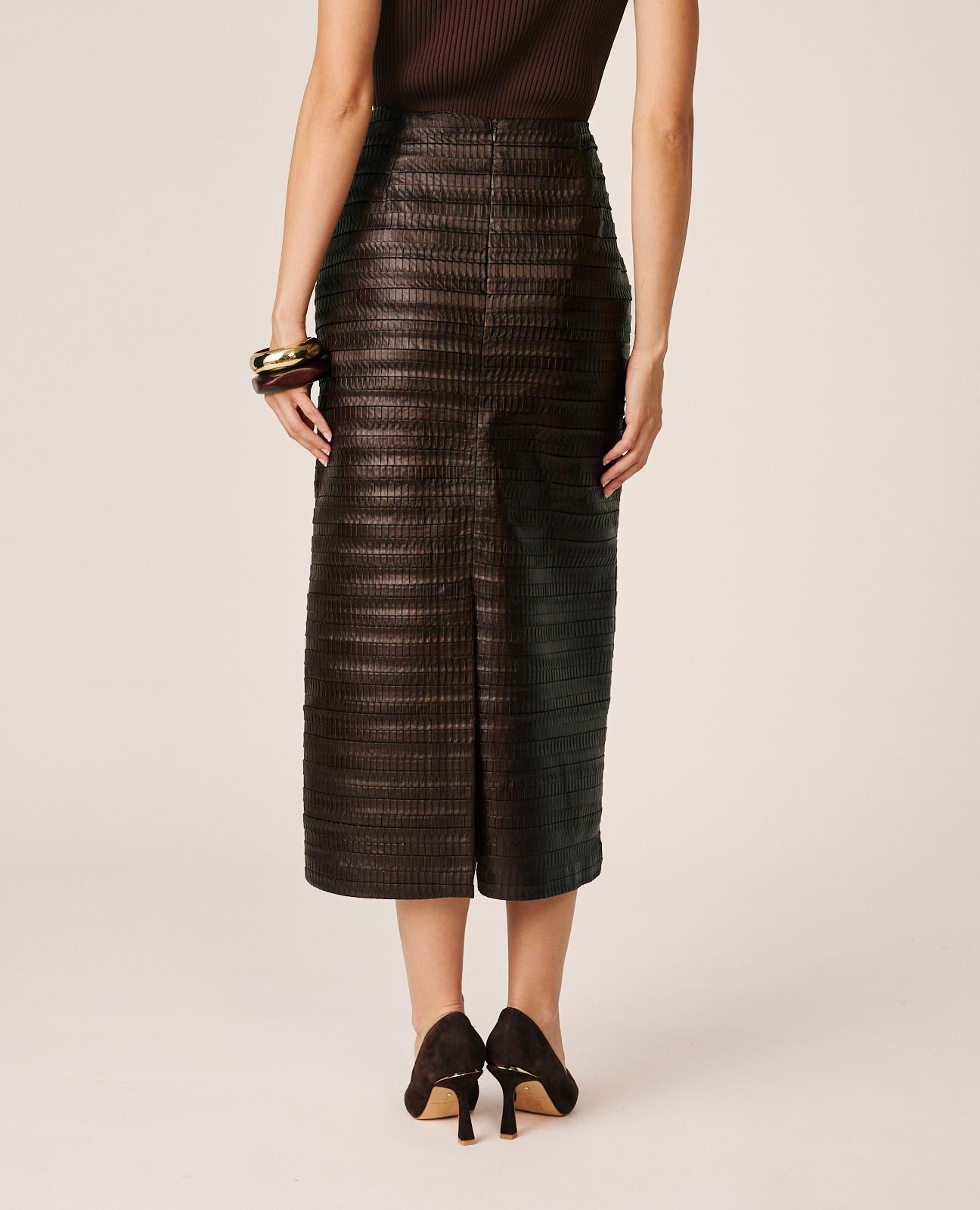 FALDA MIDI POLIPIEL