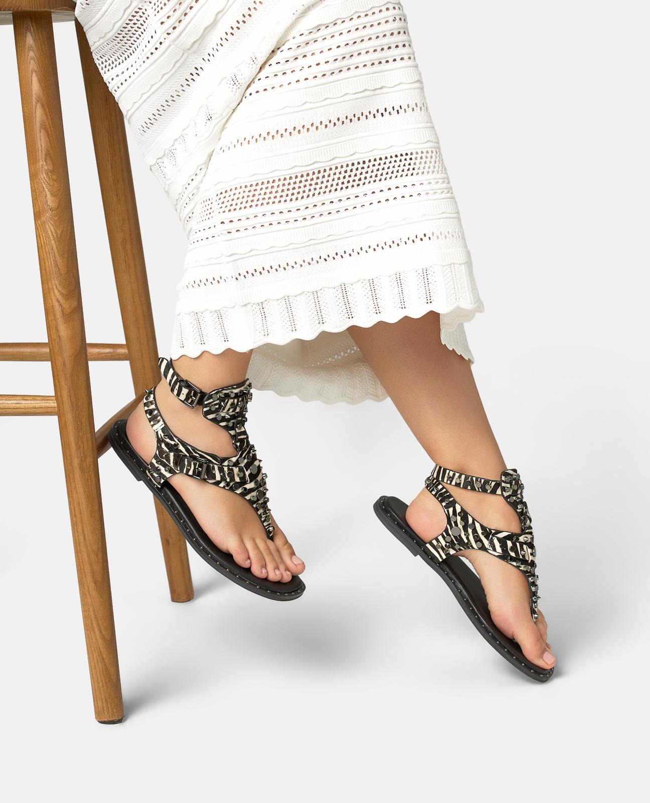 SANDALIA PLANA EFECTO PRINT