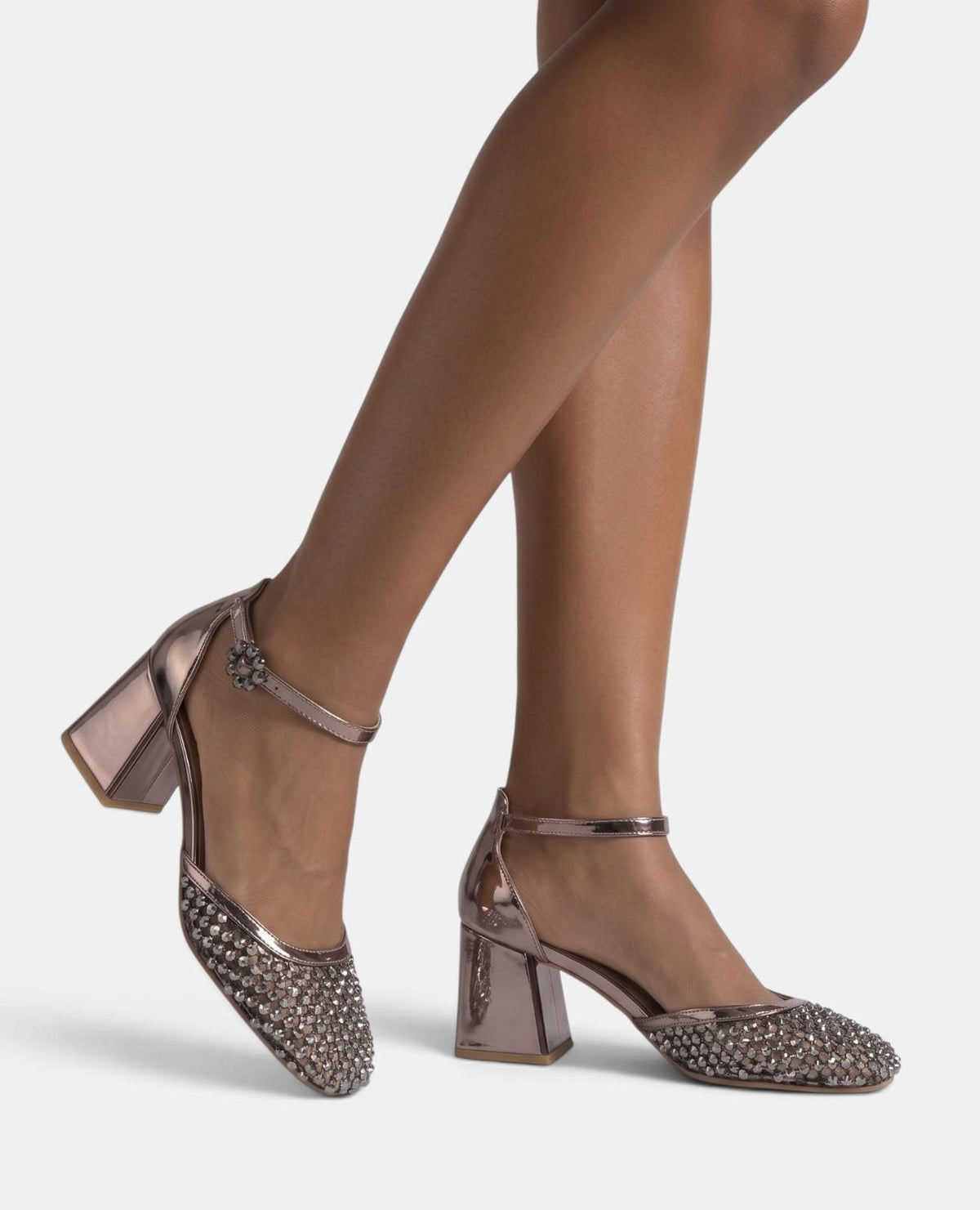 SCARPE DA SERA IN TESSUTO A MAGLIA CON EFFETTO METALLIZZATO