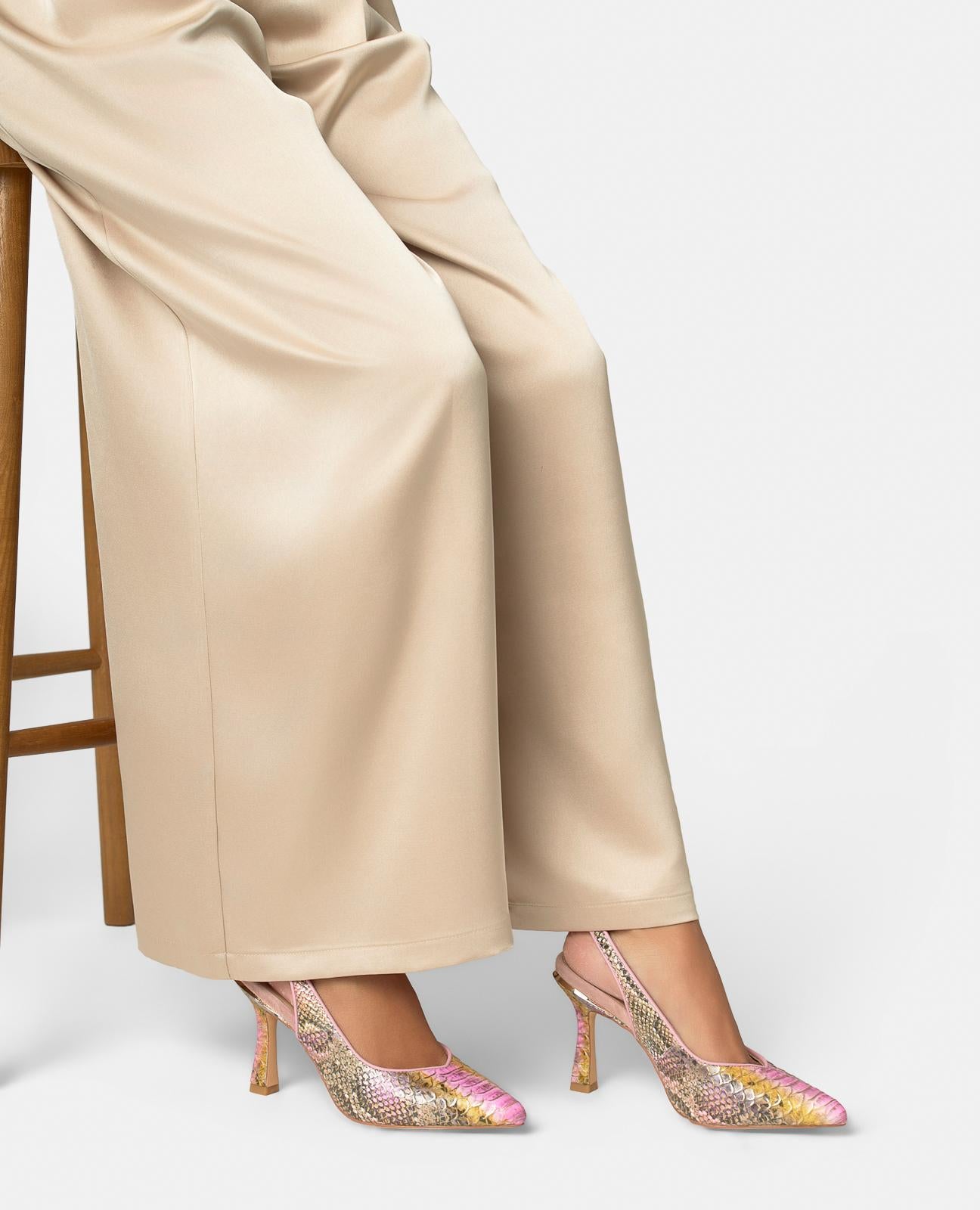 SPECIAL HEEL REMOVAL SALON