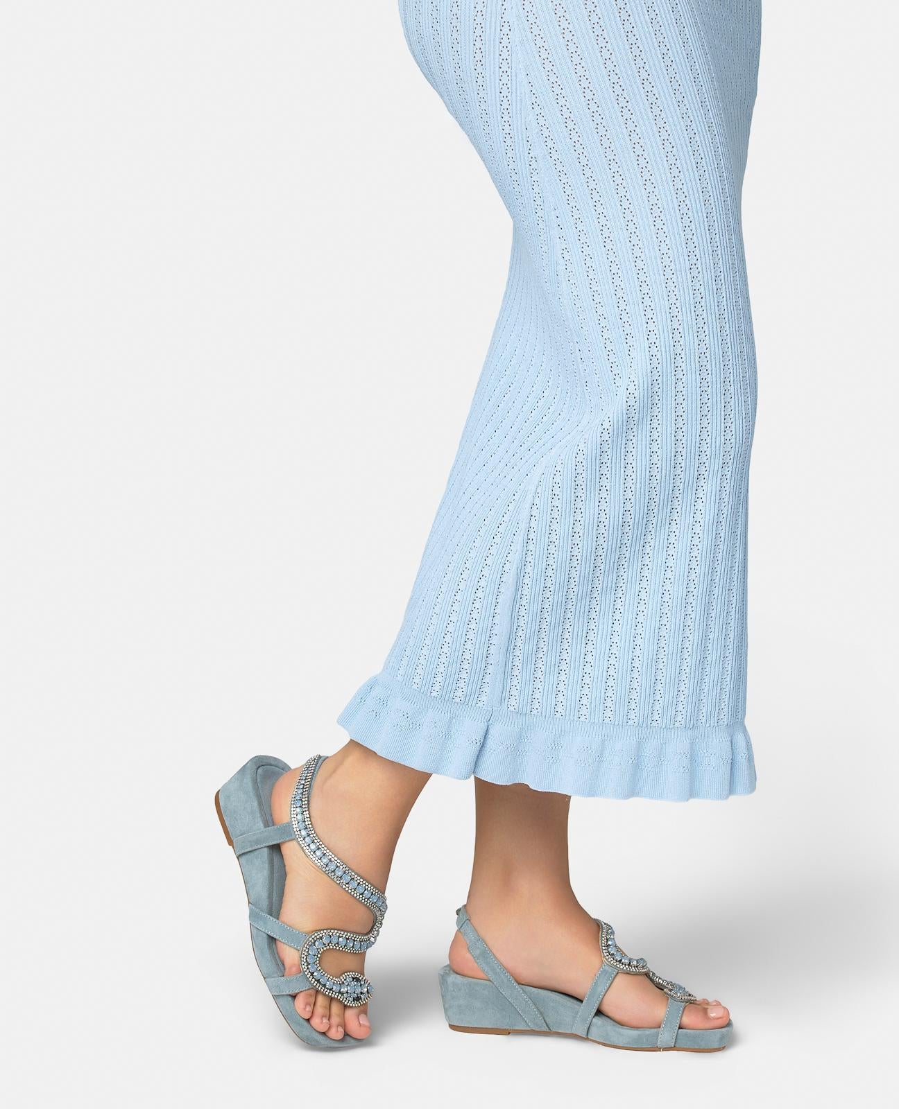 SANDALIA CUÑA DETALLE SERPIENTE