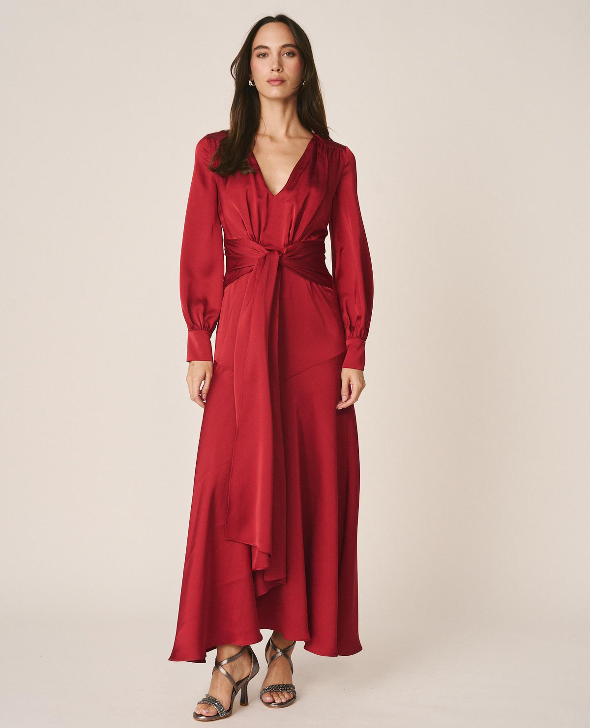 VESTIDO LARGO SATÉN