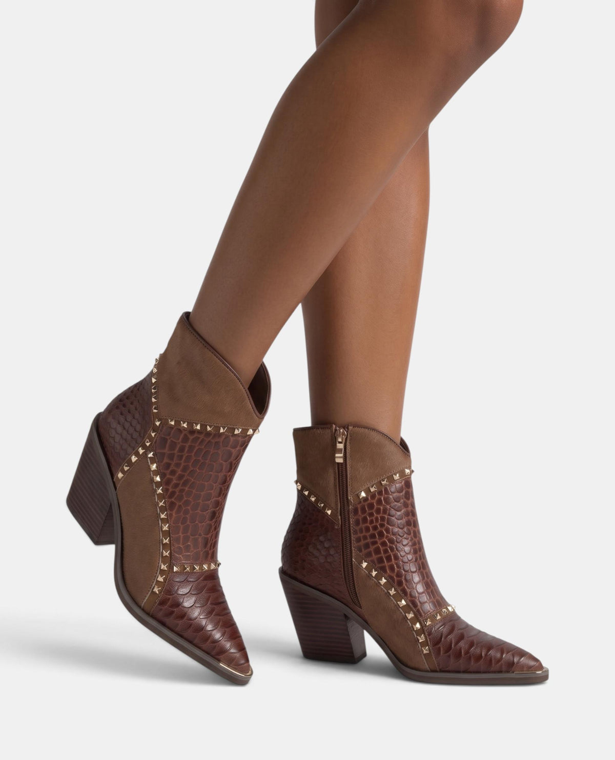 LEATHER COWBOY BOOTS WITH MIXED TEXTURES