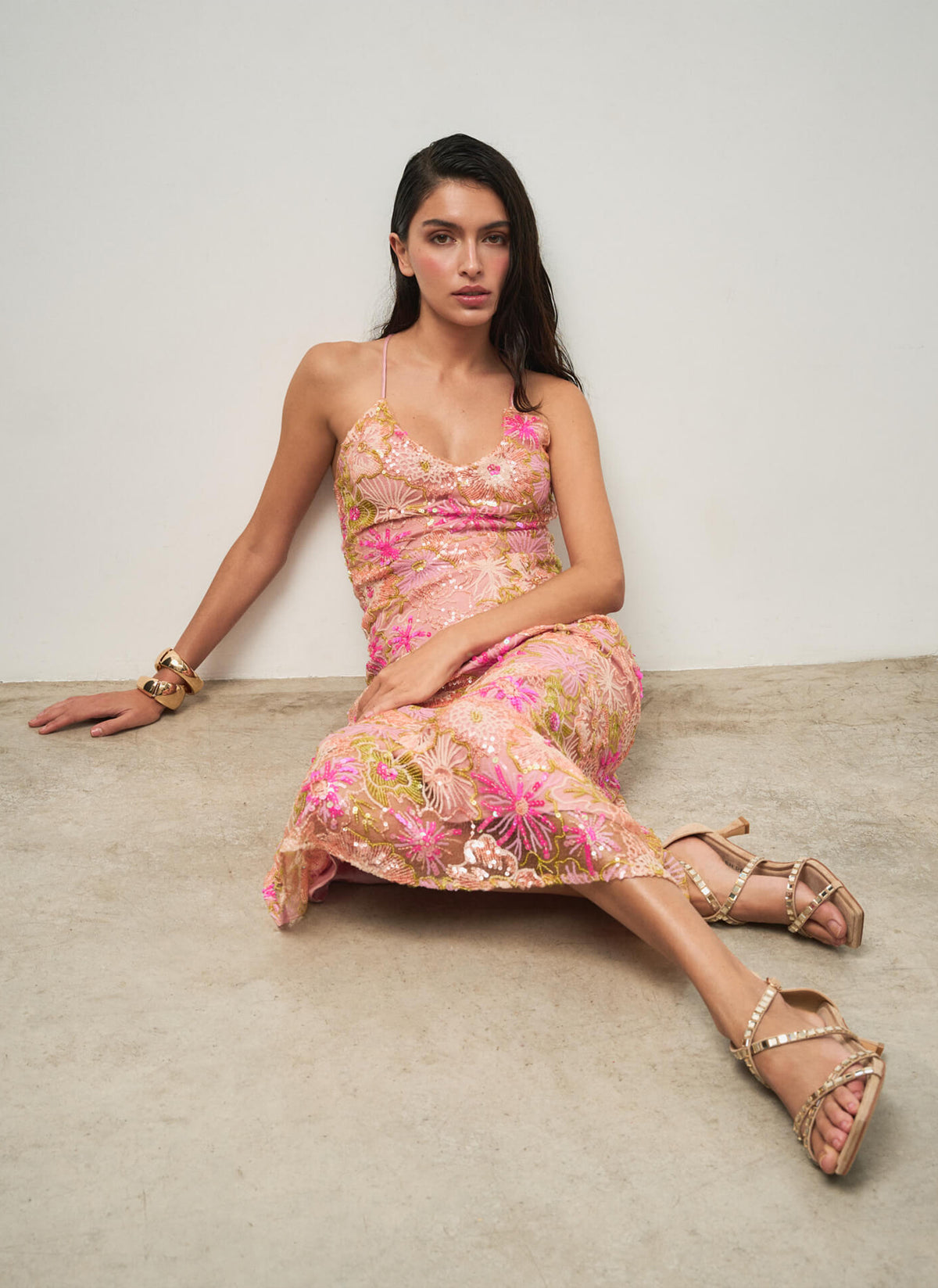 VESTIDO MIDI LENTEJUELAS