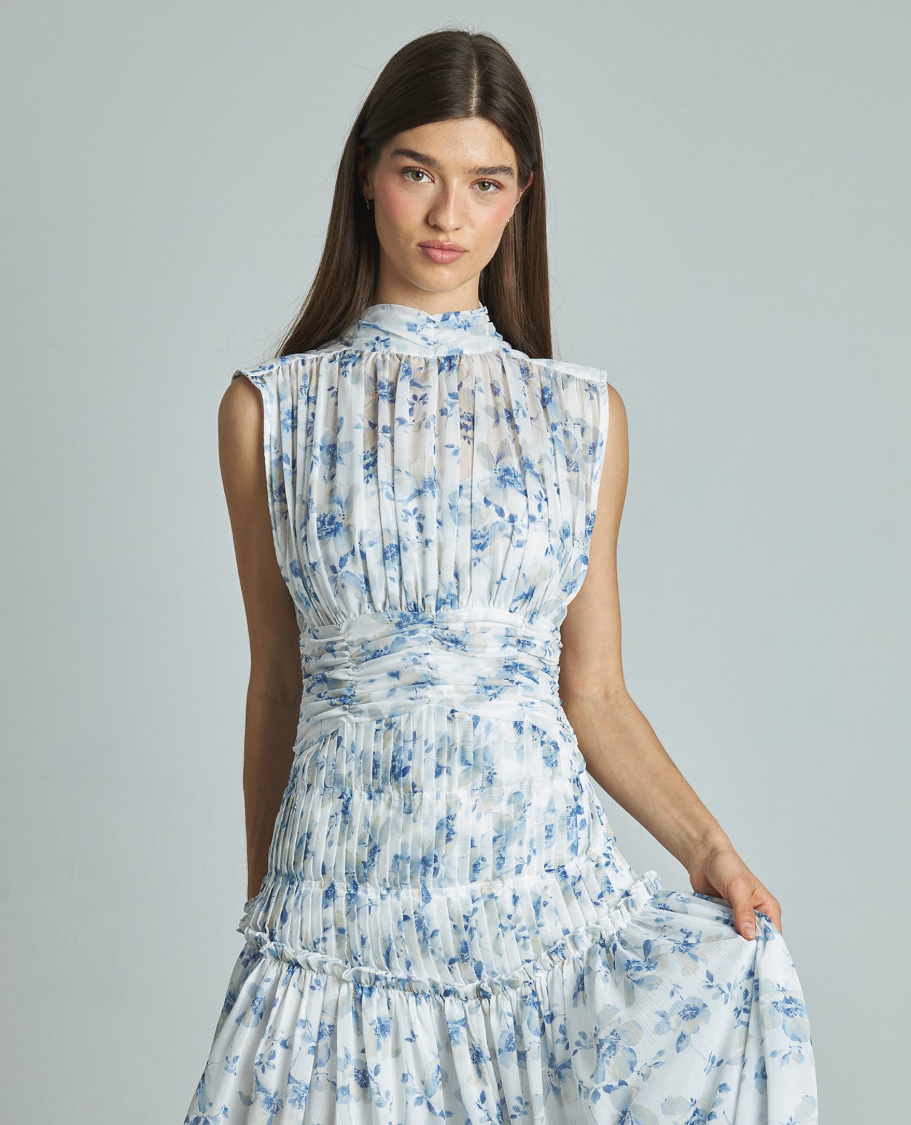 VESTIDO COMPRIDO PLISSADO COM HALTERES