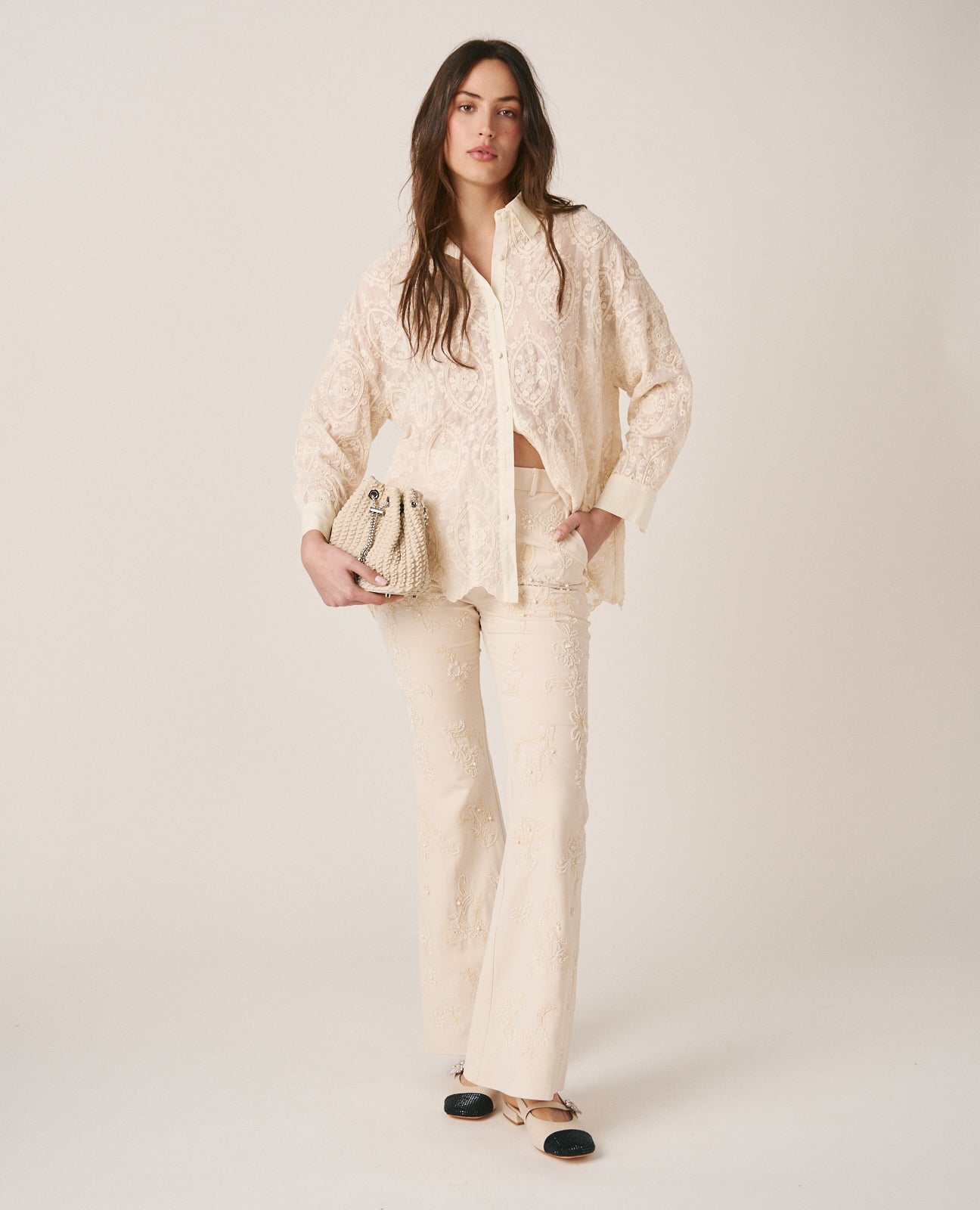 SHIRT EMBROIDERED DETAILS