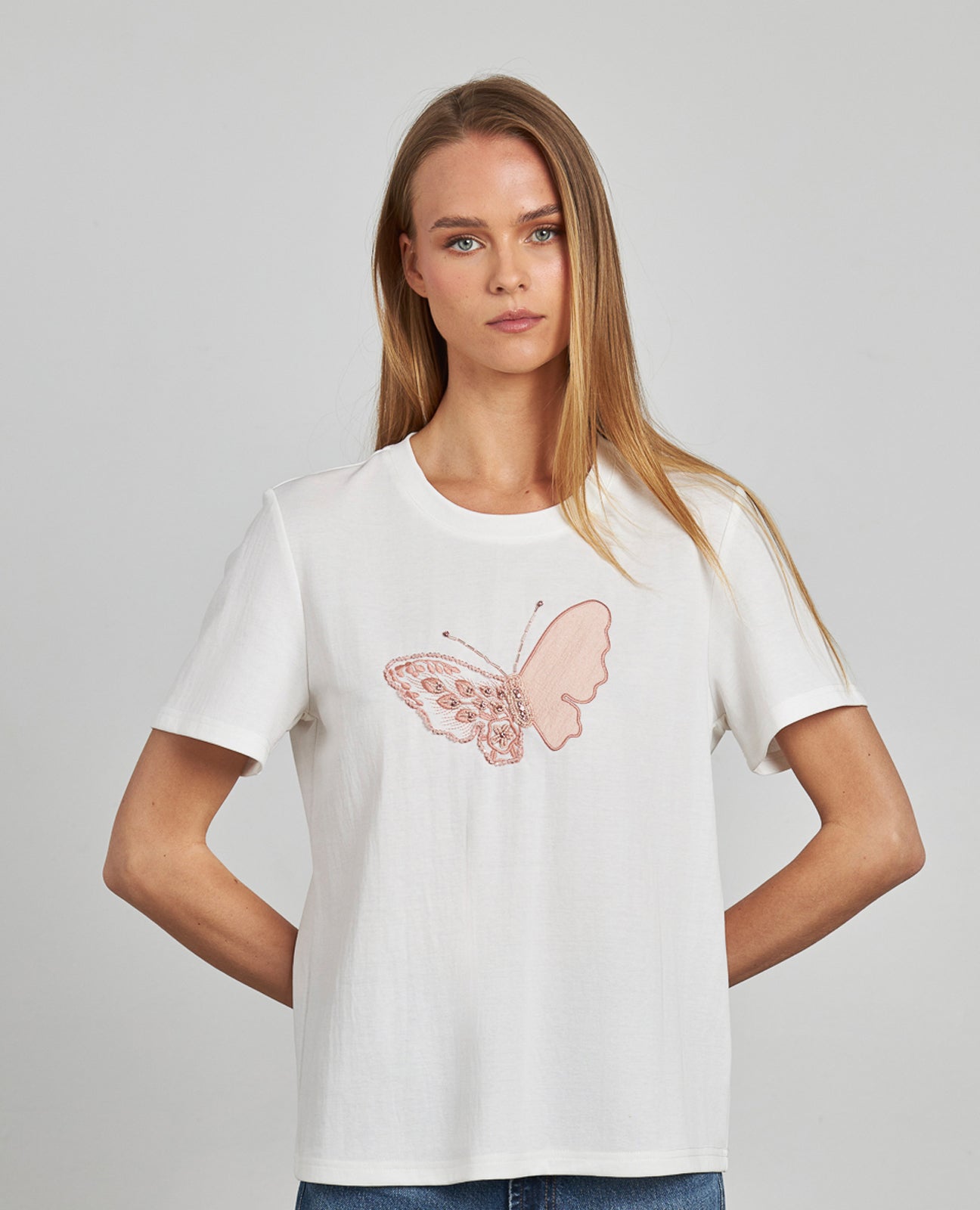 T-SHIRT PAPILLON BRODÉ