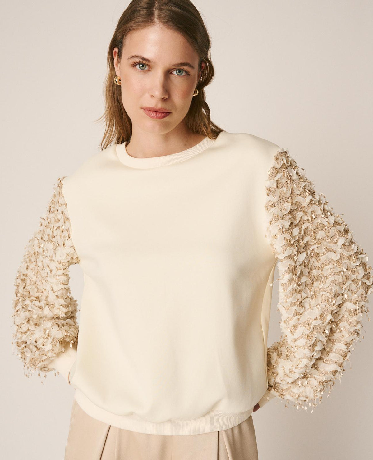 SUDADERA MANGA ABULLONADA