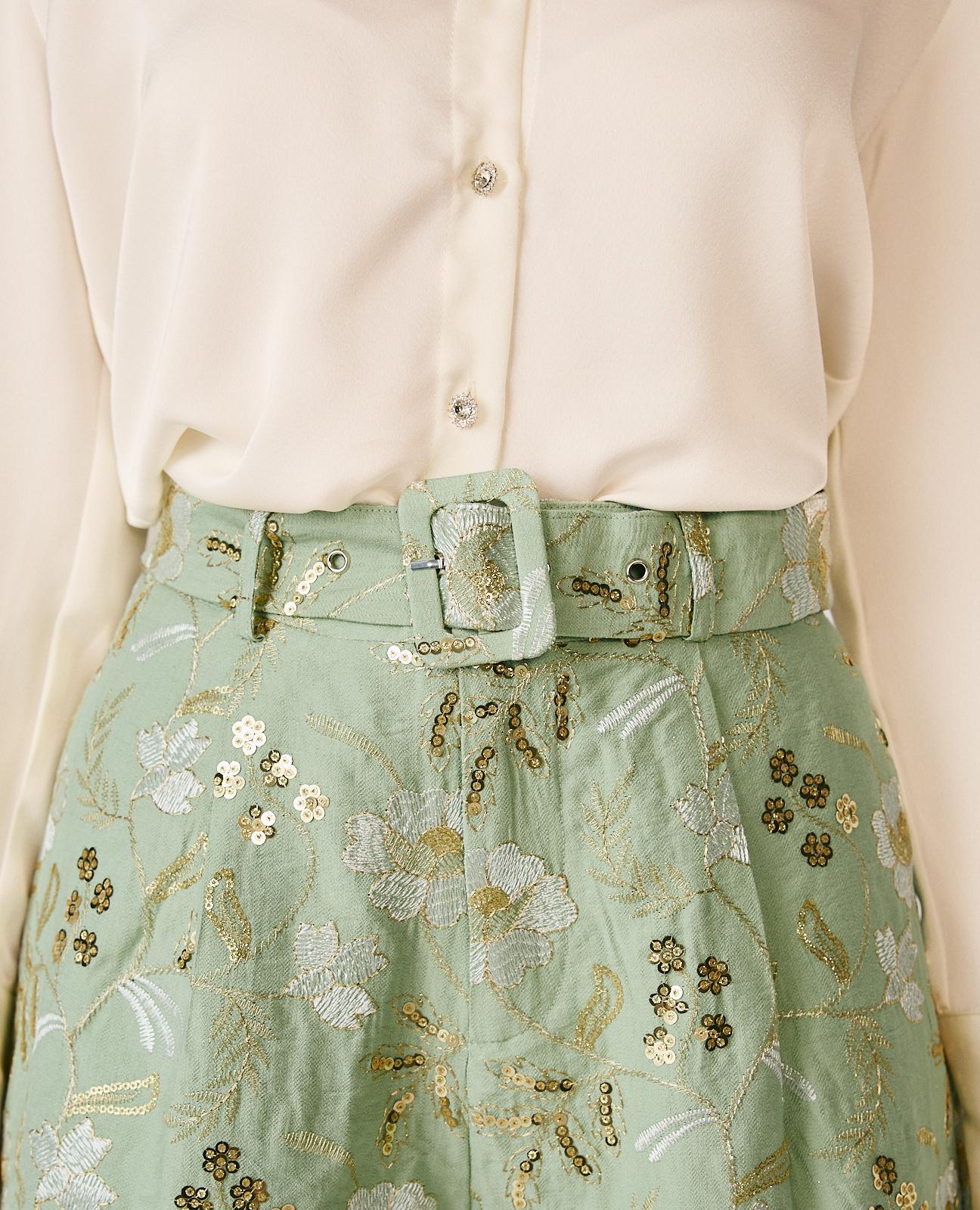 PANTALÓN CORTO