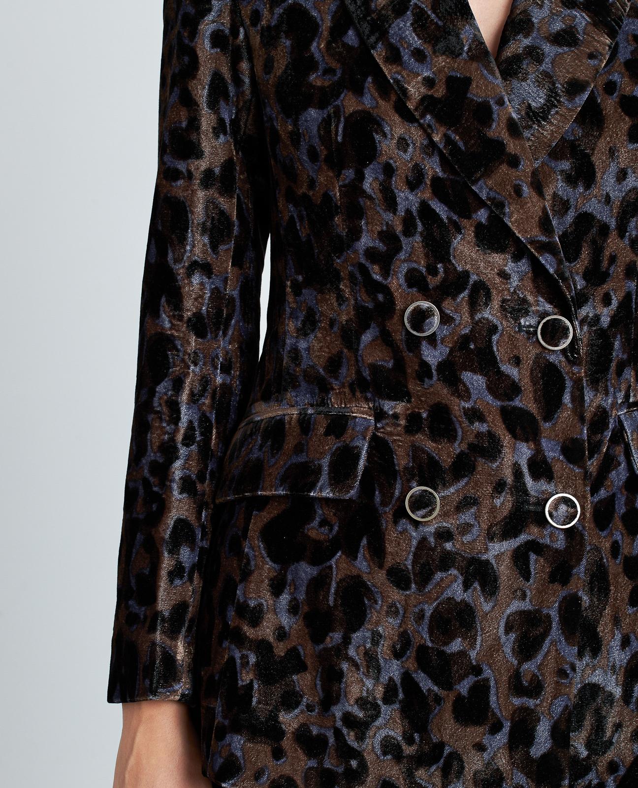 BLAZER TERCIOPELO ESTAMPADA