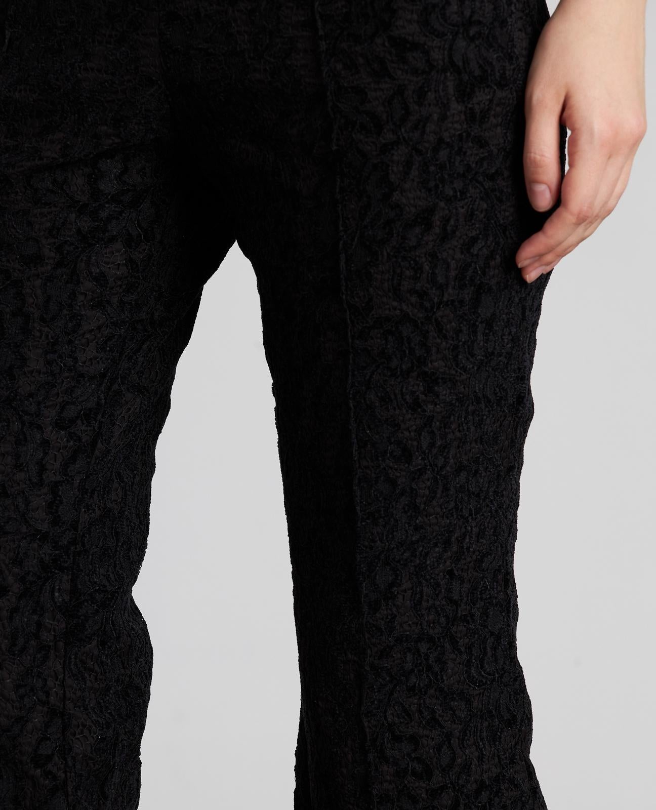 TEXTURED FLARE JEGGING