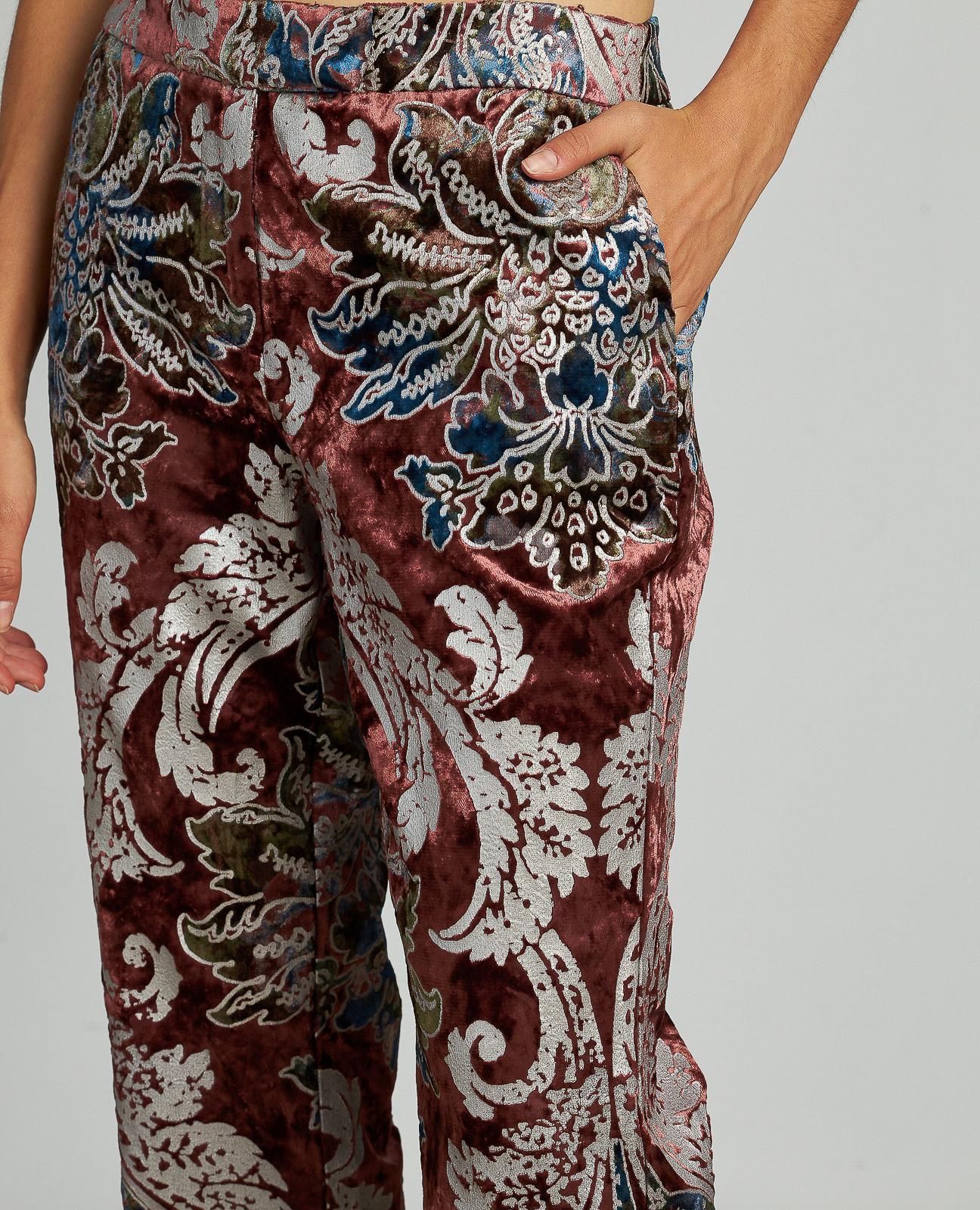 PANTALÓN RECTO EFECTO TERCIOPELO