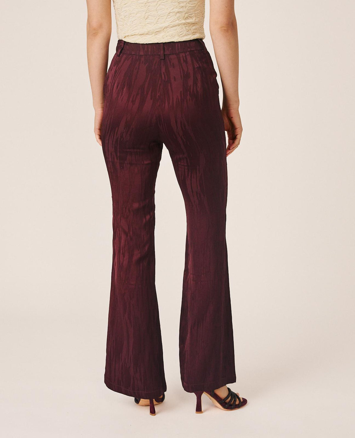 PANTALÓN FLARE JACQUARD