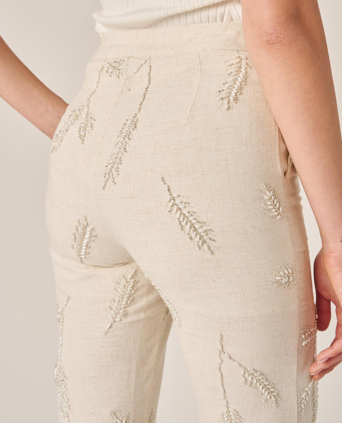 EMBROIDERED FLARED TROUSERS