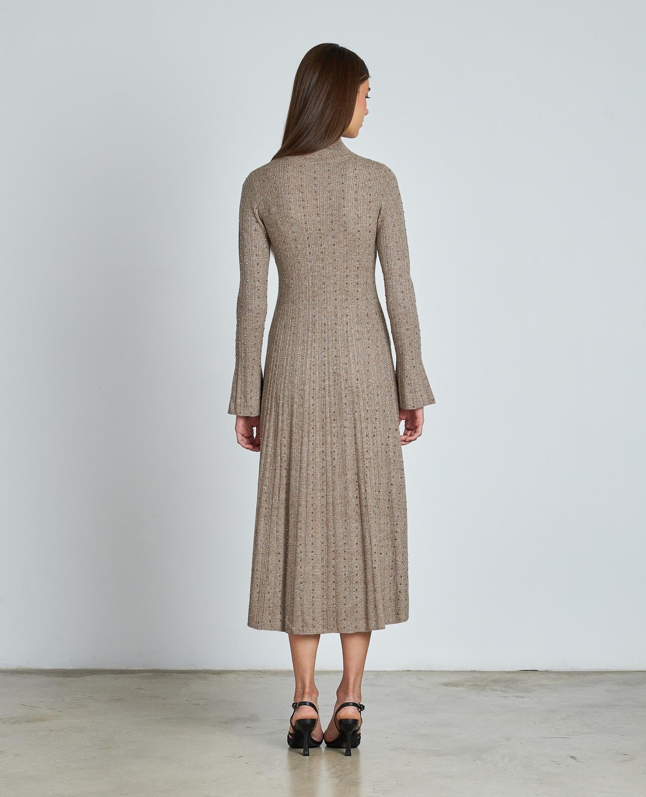 ROBE LONGUE AVEC STRASS