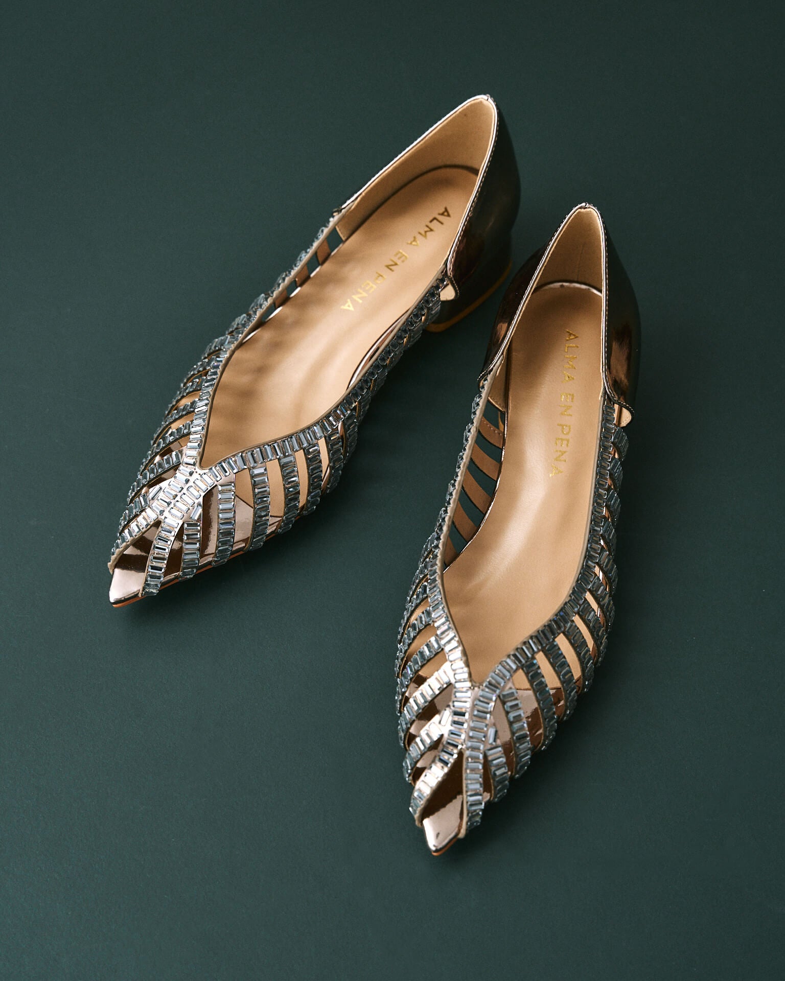 ZAPATO PLANO EFECTO ESPEJO