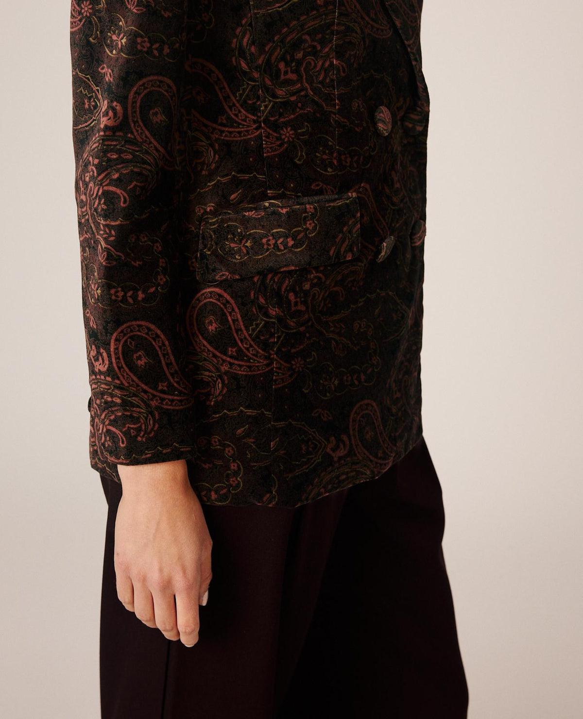BLAZER TERCIOPELO PAISLEY