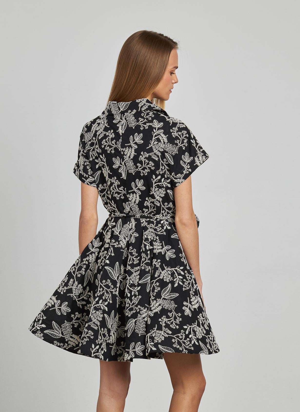 VESTIDO ESTAMPADO VOLANTES