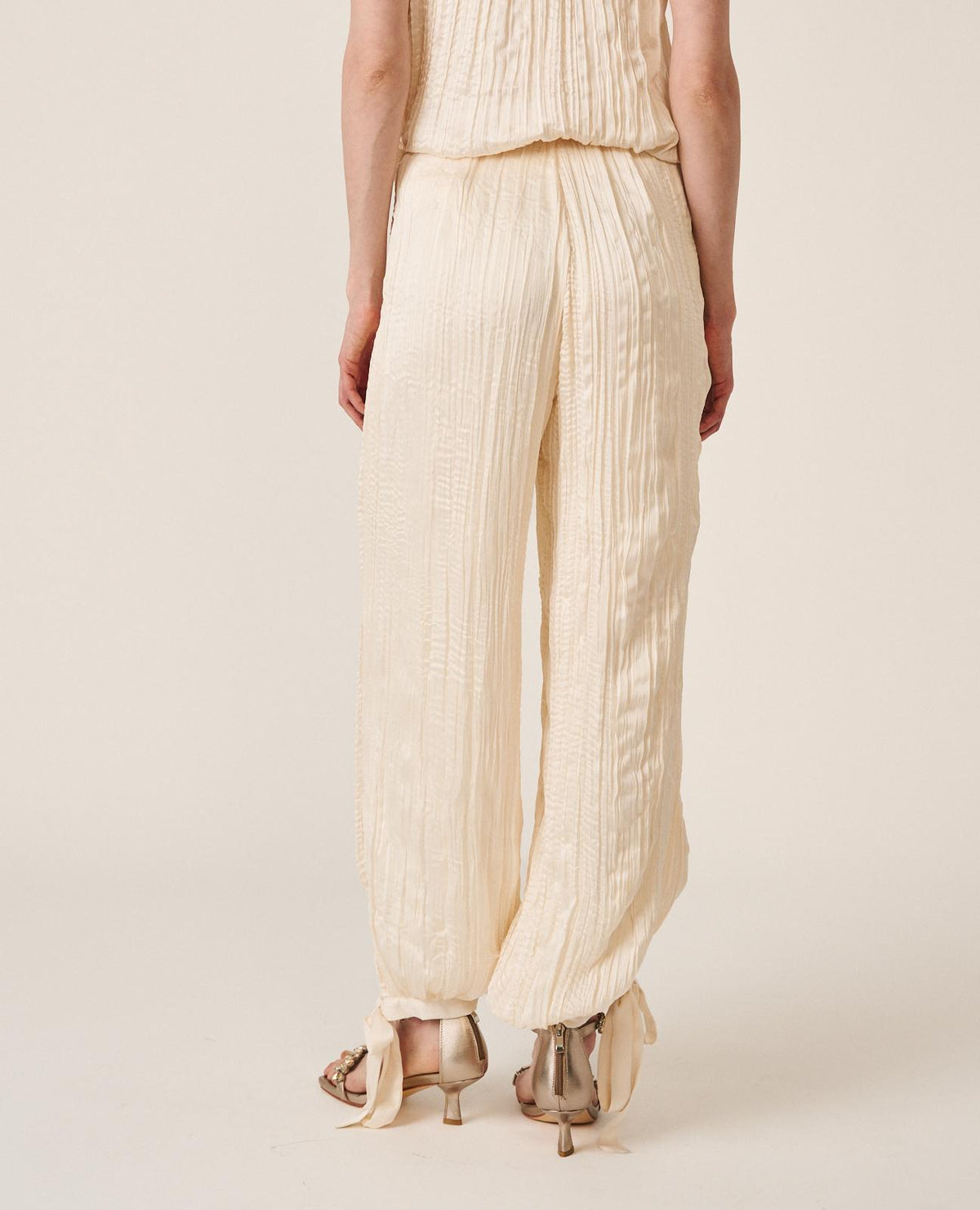 PANTALONI PLISSETTATI